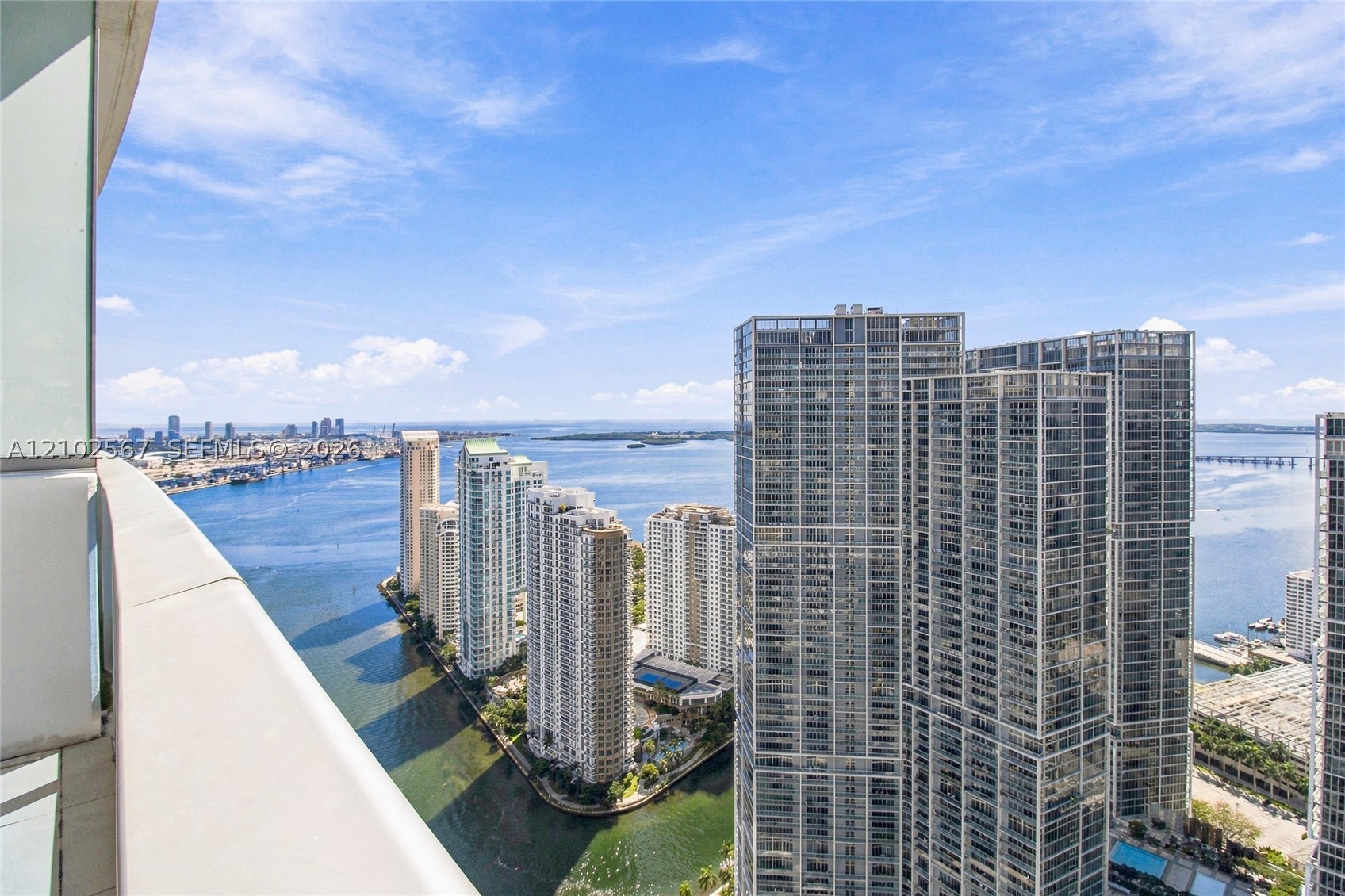 image Epic Residences26