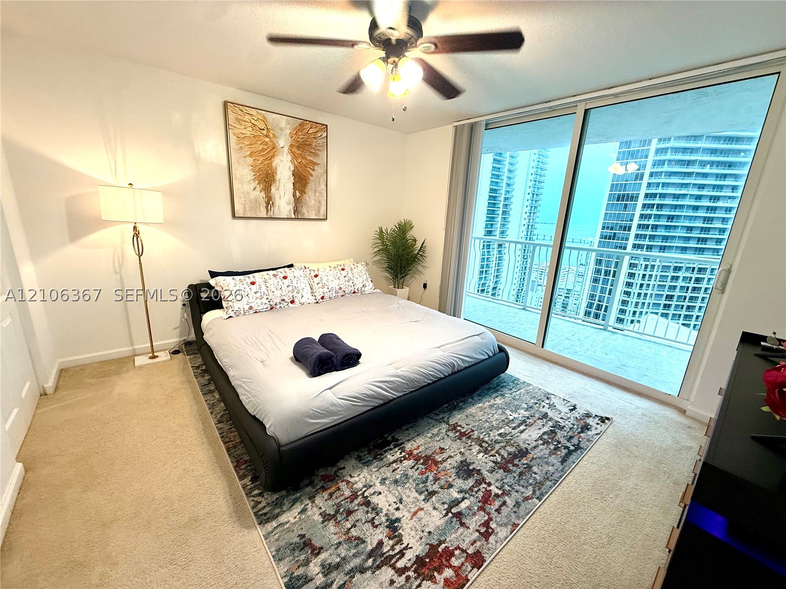 image The Club at Brickell Bay9