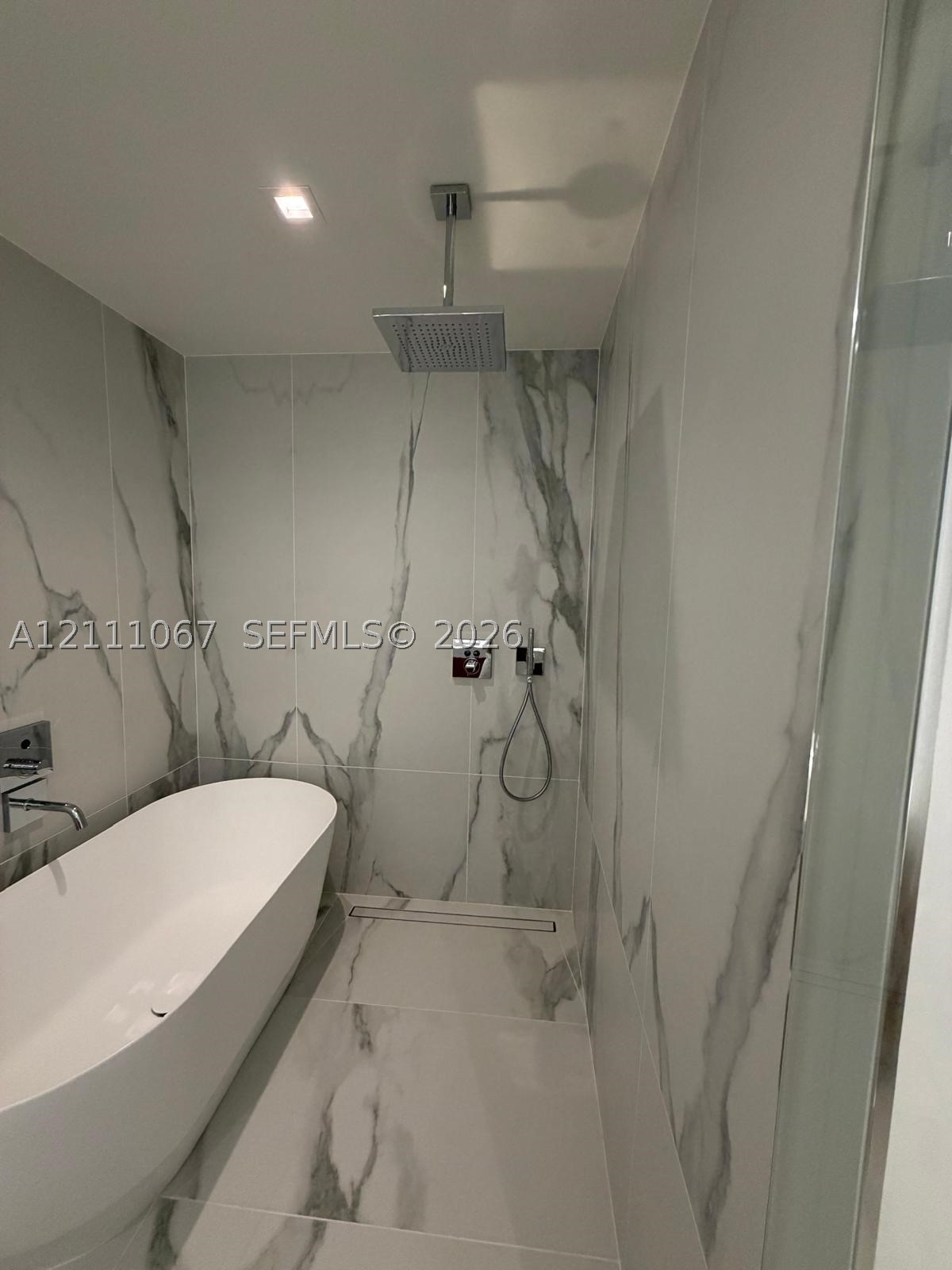 1400 Biscayne Blvd #3102 Miami, FL 33132