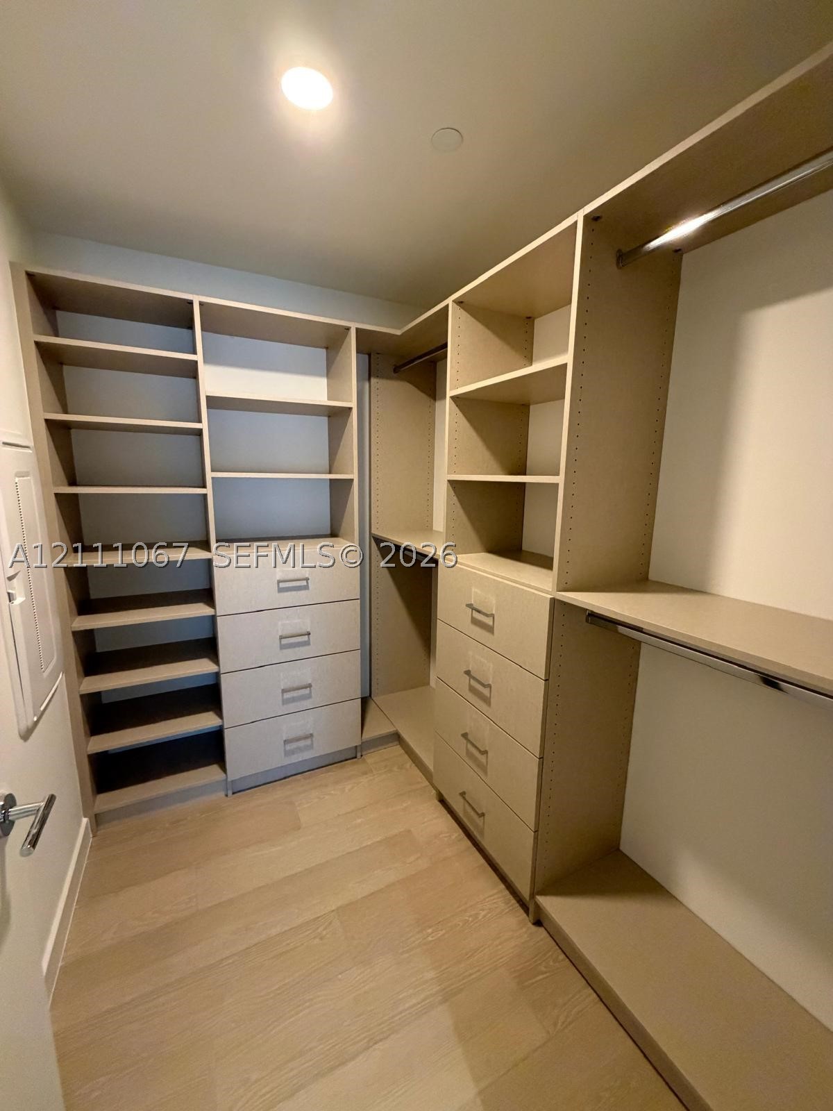 1400 Biscayne Blvd #3102 Miami, FL 33132