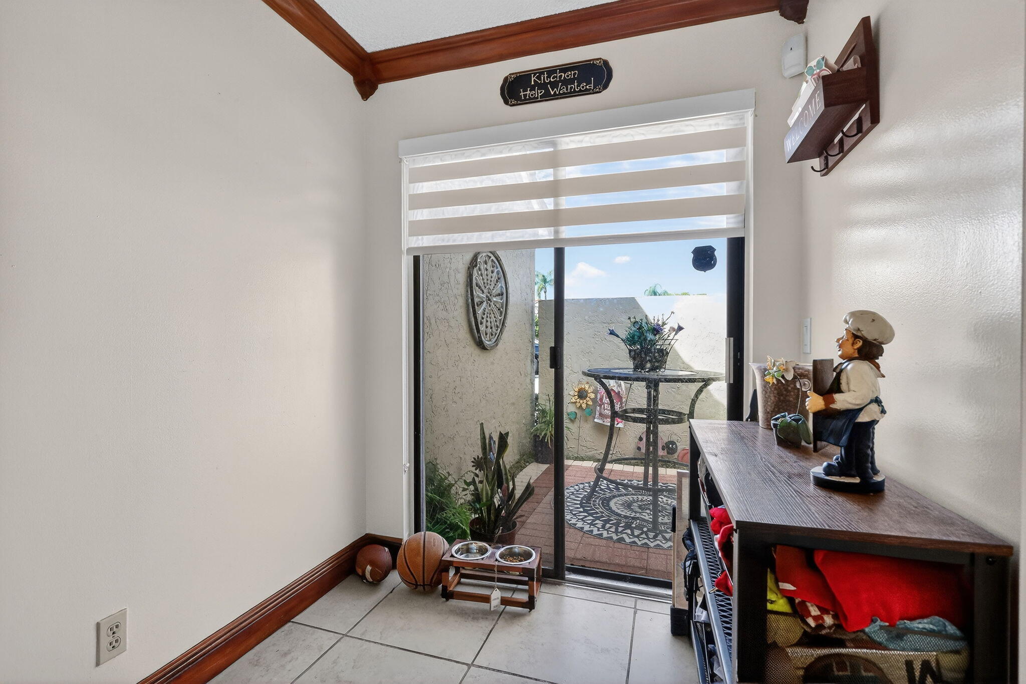 6171 NW 170th Hialeah, FL 33015