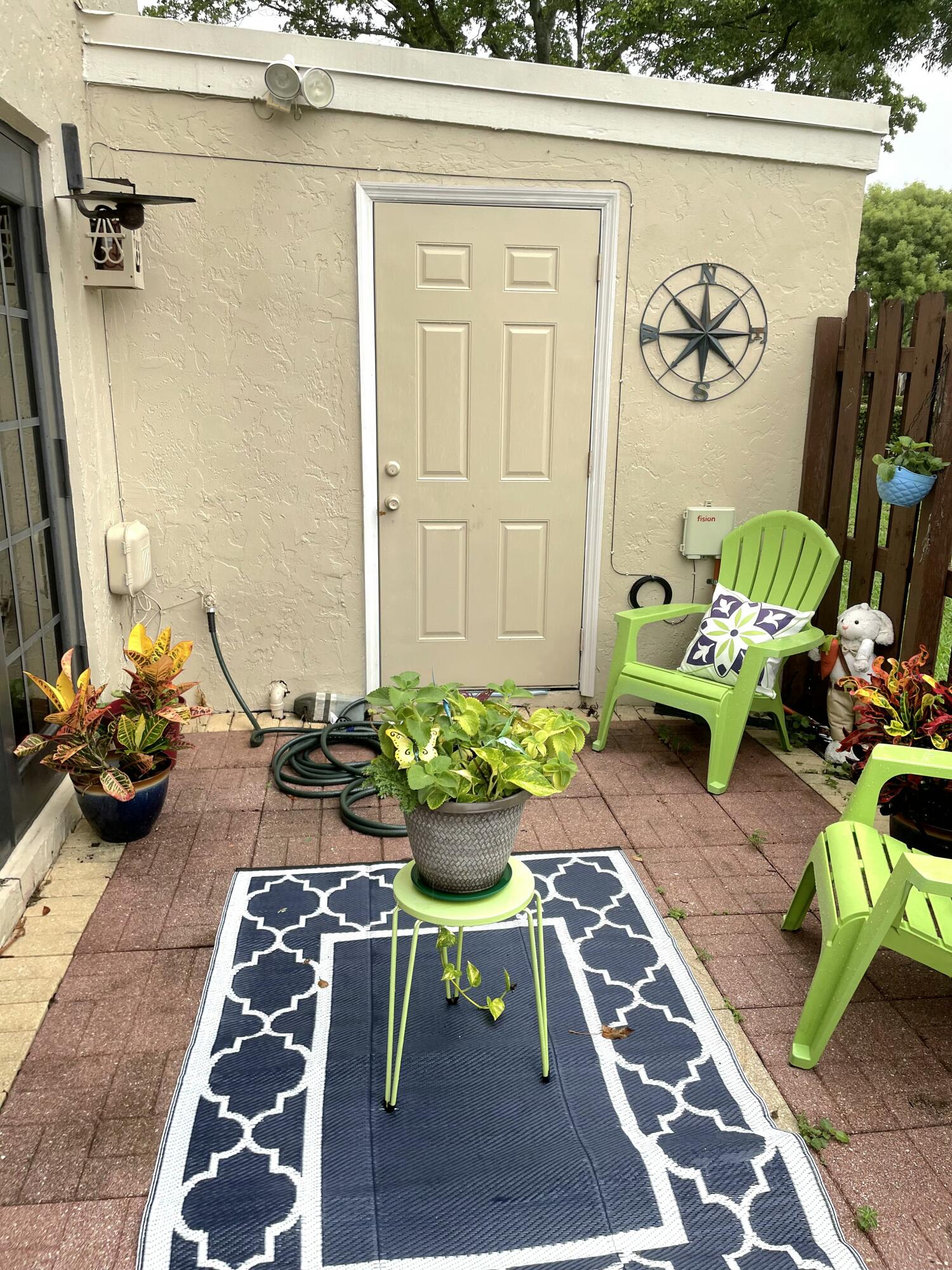 6171 NW 170th Hialeah, FL 33015