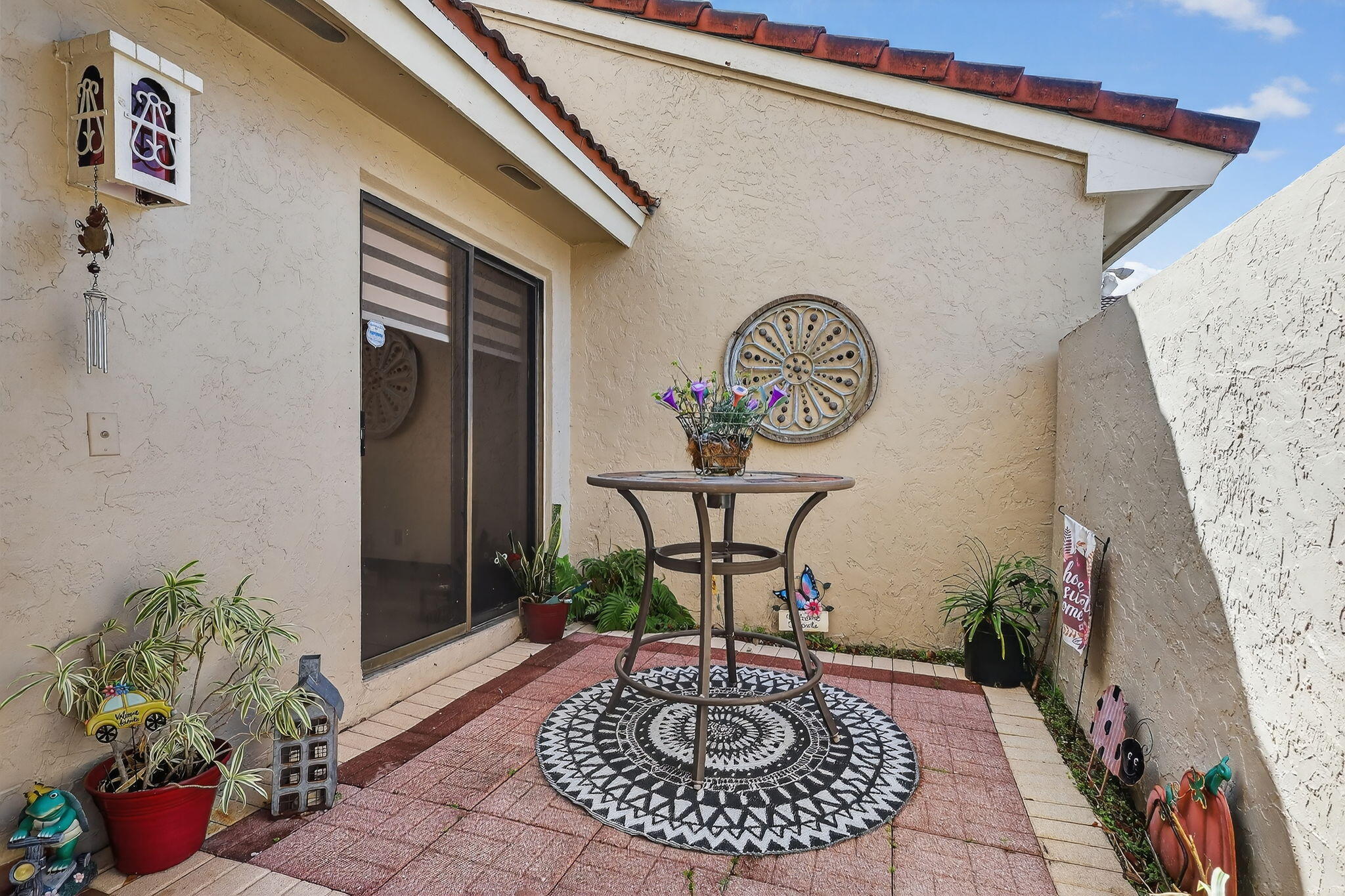 6171 NW 170th Hialeah, FL 33015