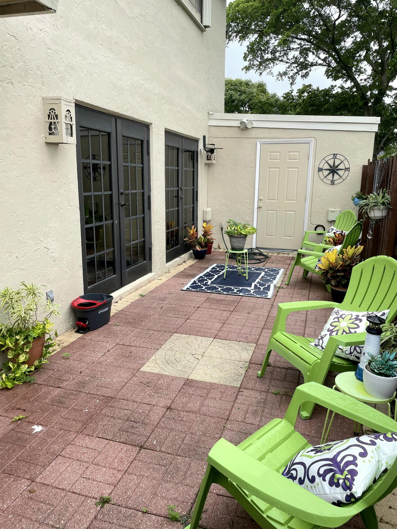 6171 NW 170th Hialeah, FL 33015