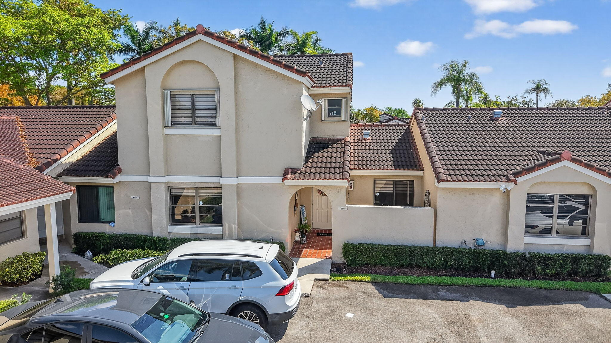 6171 NW 170th Hialeah, FL 33015