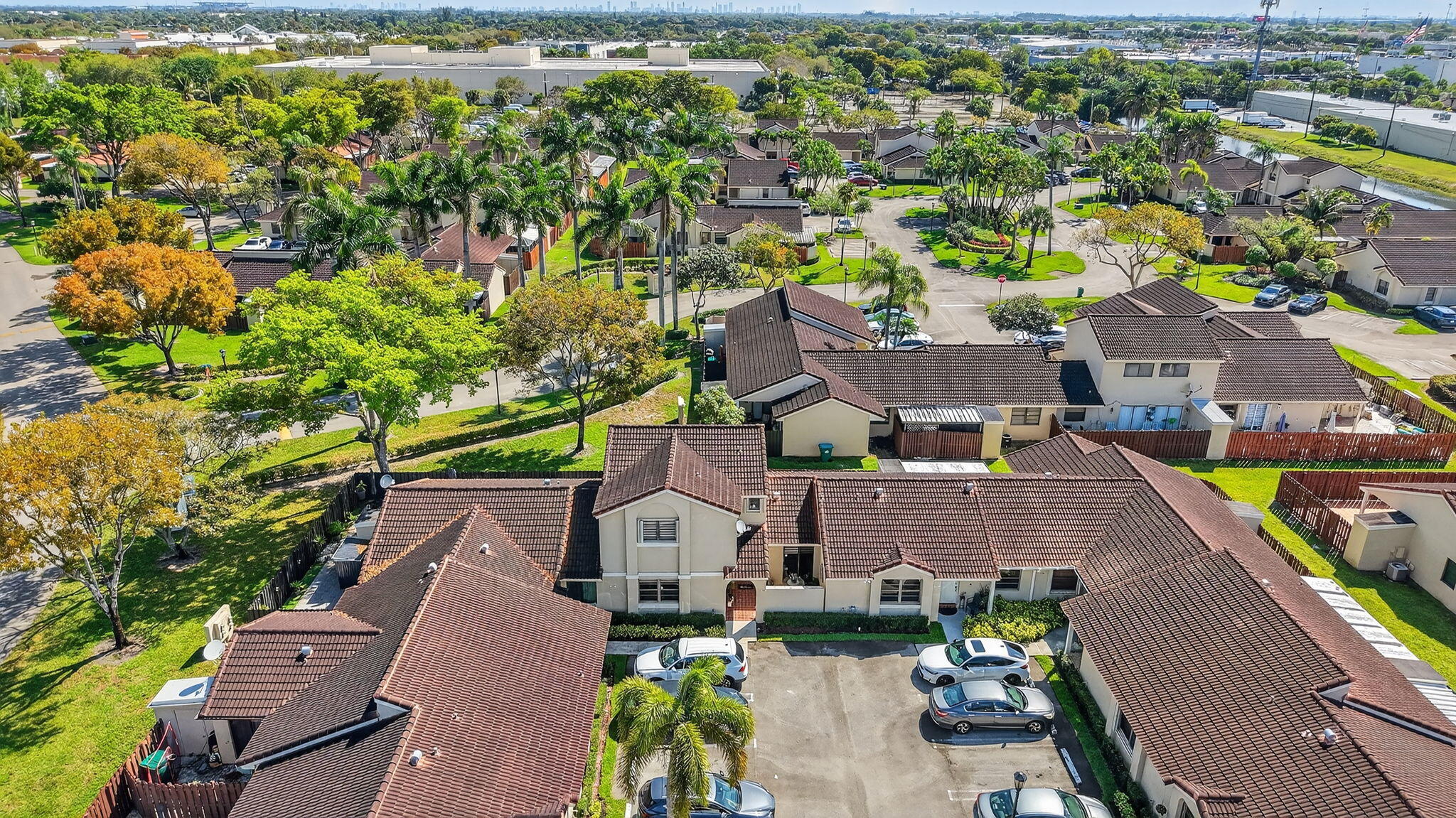 6171 NW 170th Hialeah, FL 33015