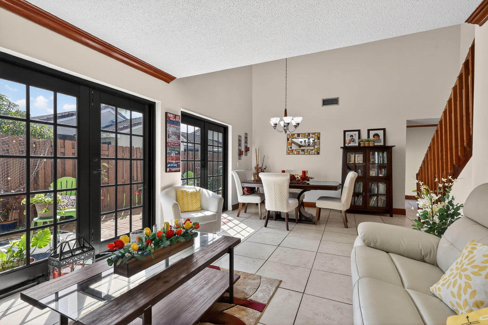 6171 NW 170th Hialeah, FL 33015