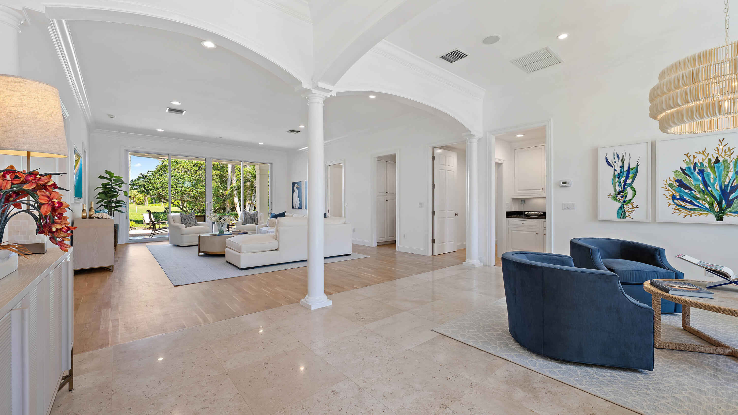 677 Village North Palm Beach, FL 33408