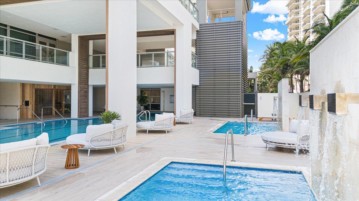 3100 N Ocean #P705 Riviera Beach, FL 33404