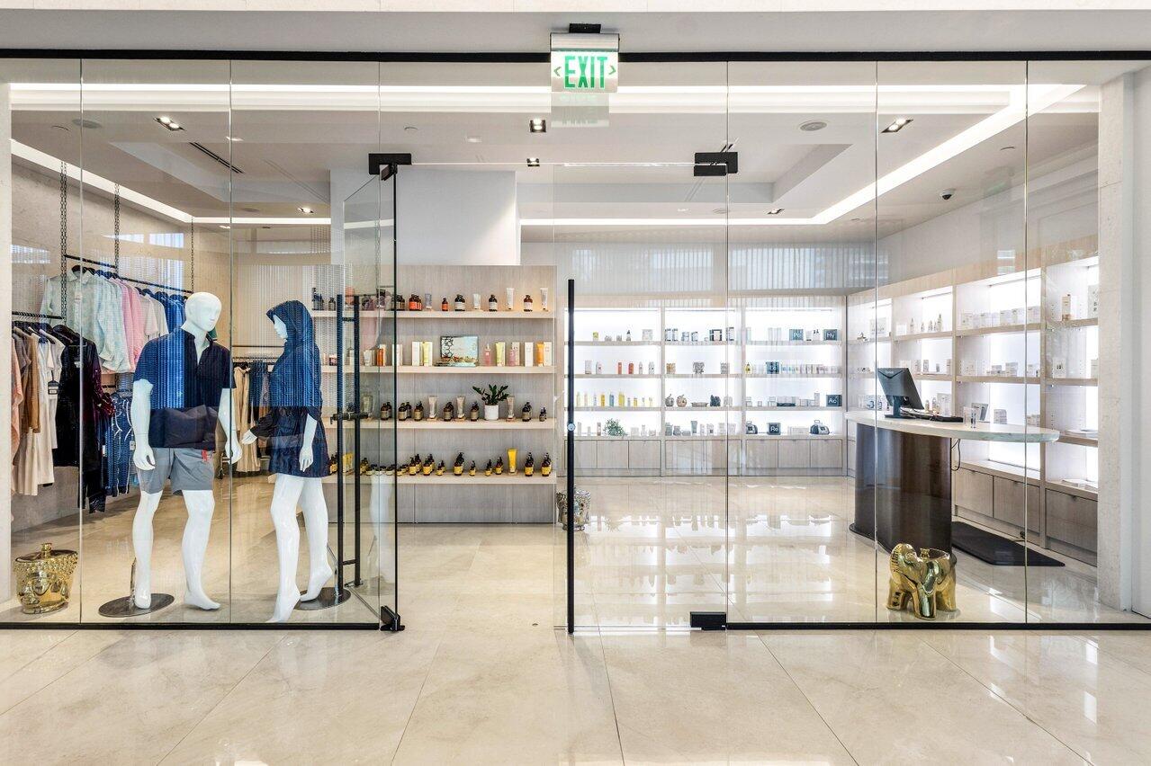 3100 N Ocean #P705 Riviera Beach, FL 33404