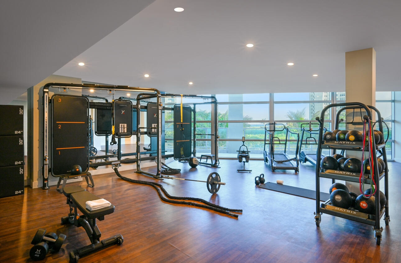 3100 N Ocean #P705 Riviera Beach, FL 33404