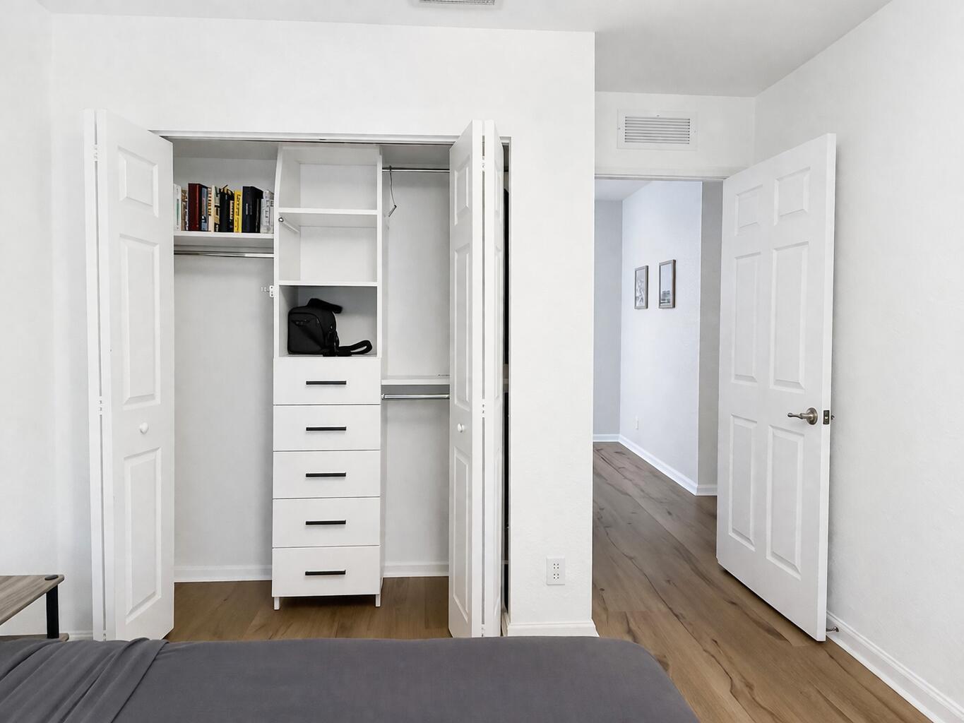 3084 N Evergreen Boynton Beach, FL 33426