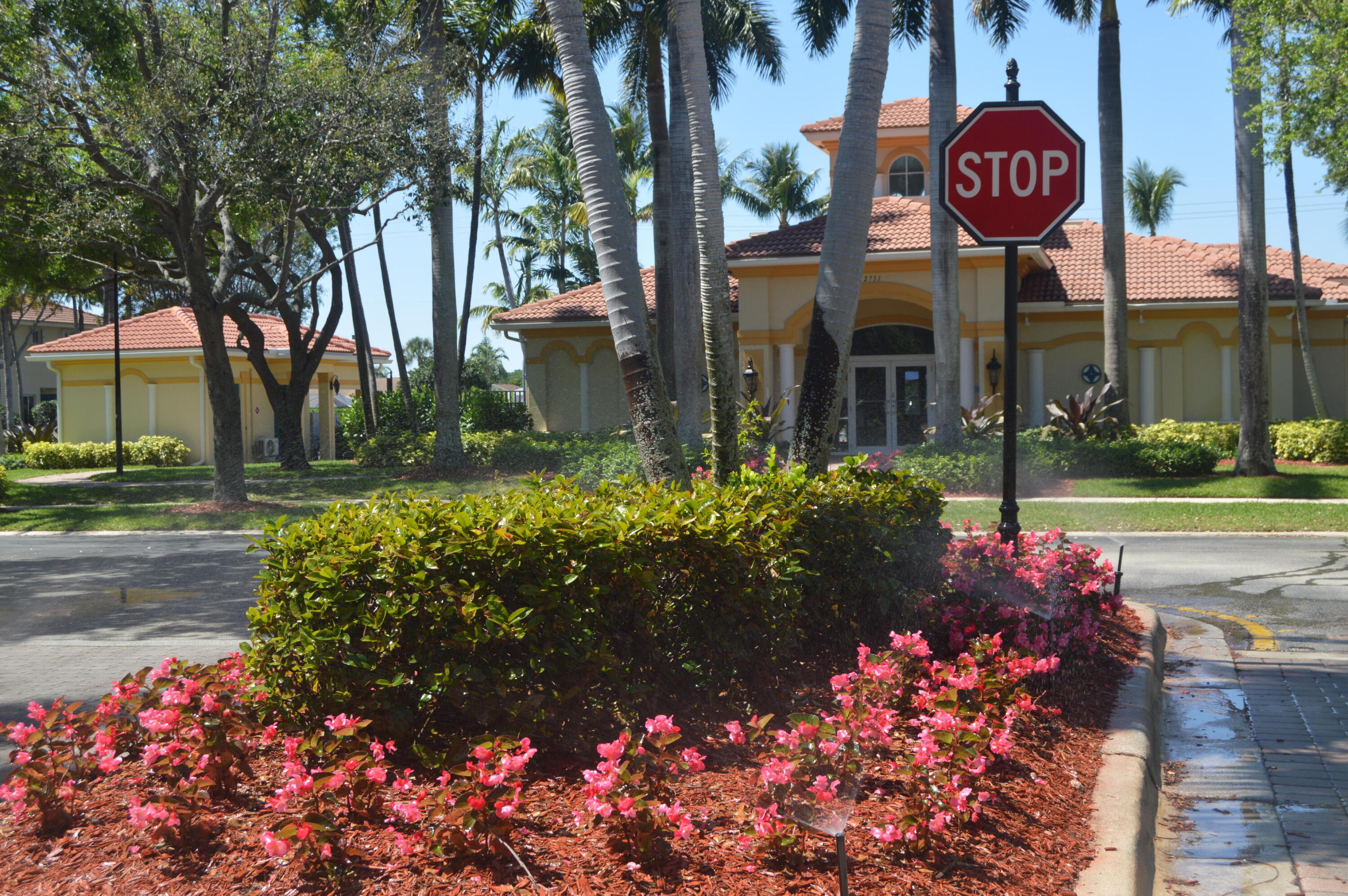 3084 N Evergreen Boynton Beach, FL 33426