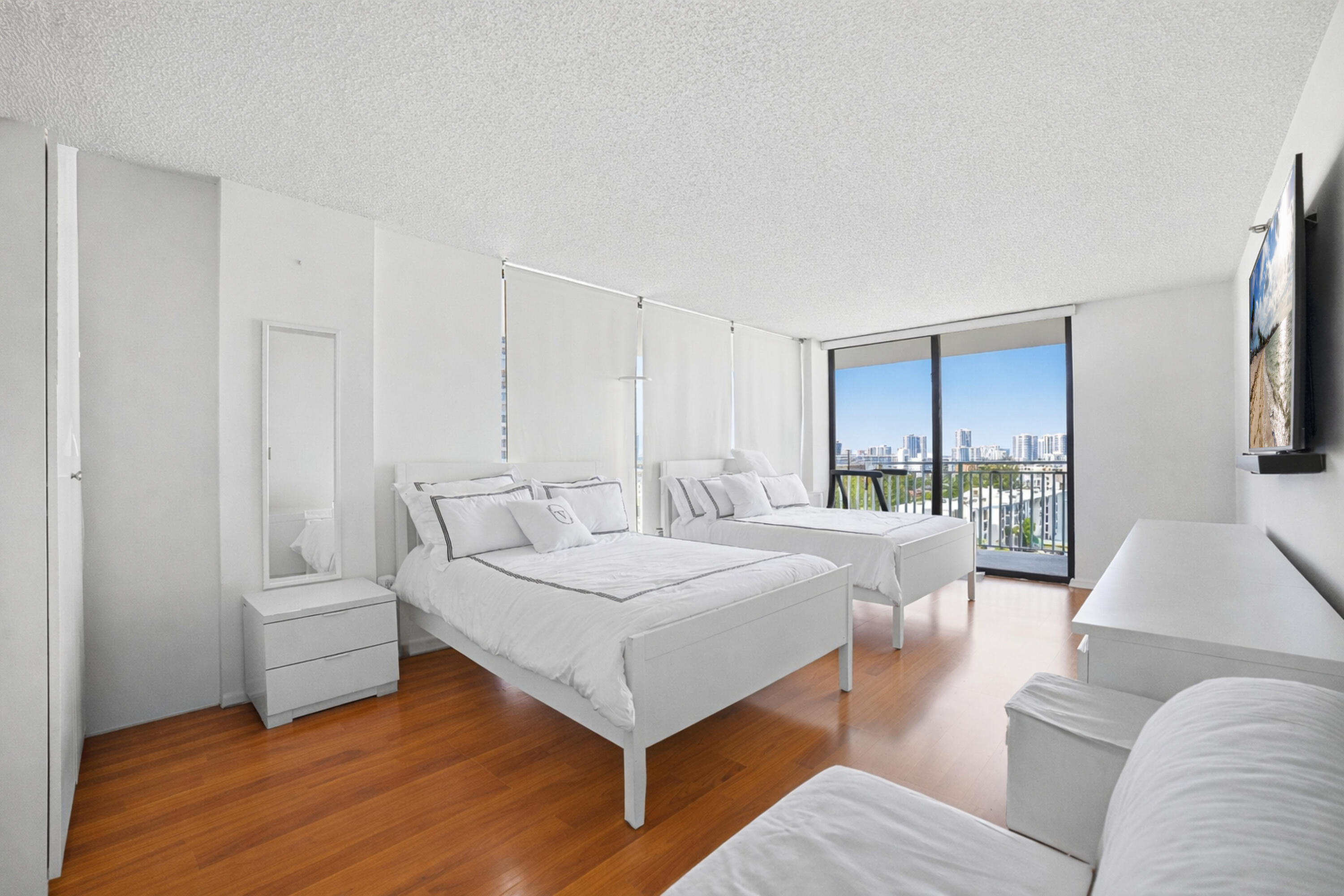 image Winston Towers 60020