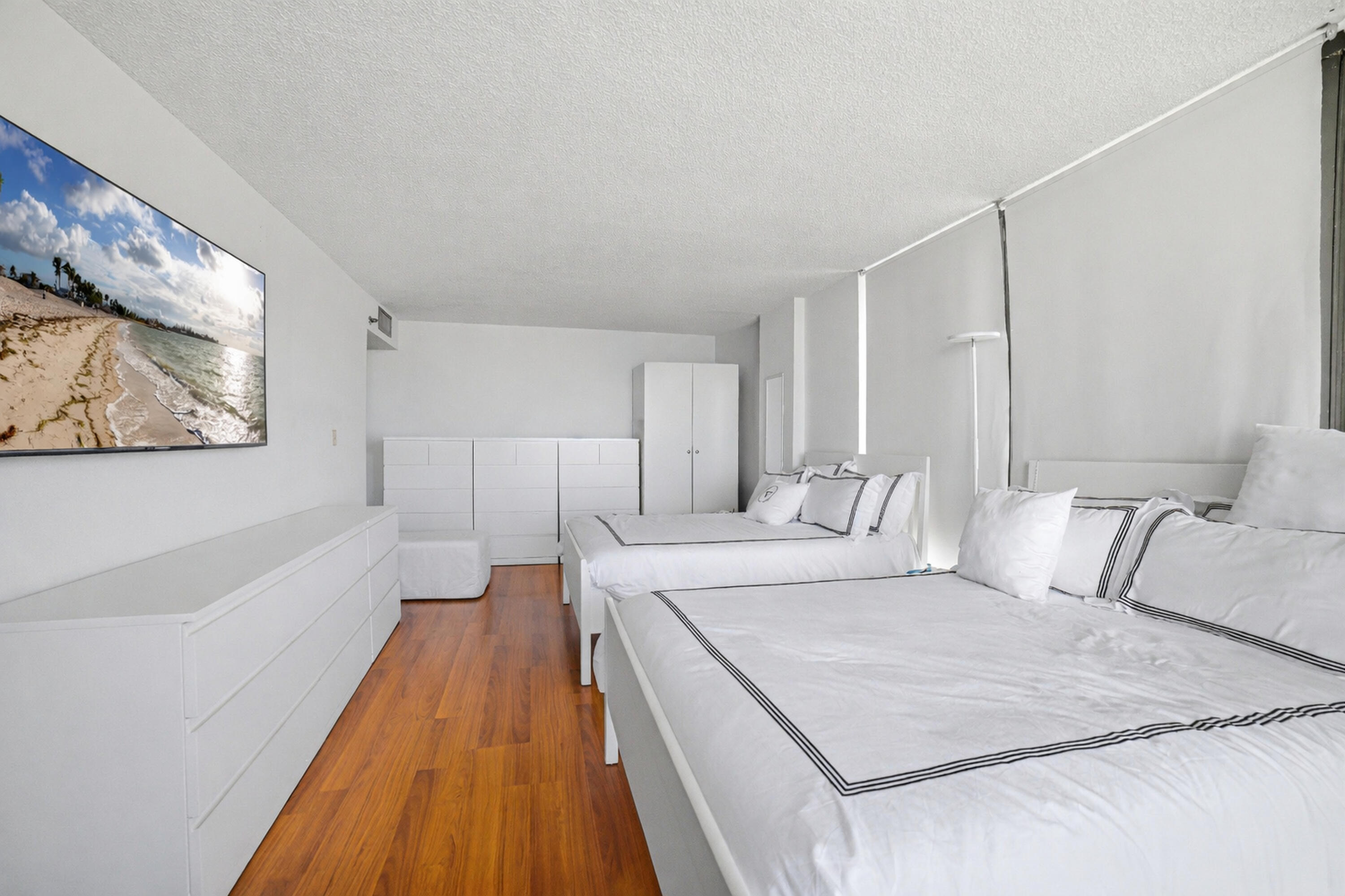 image Winston Towers 60022