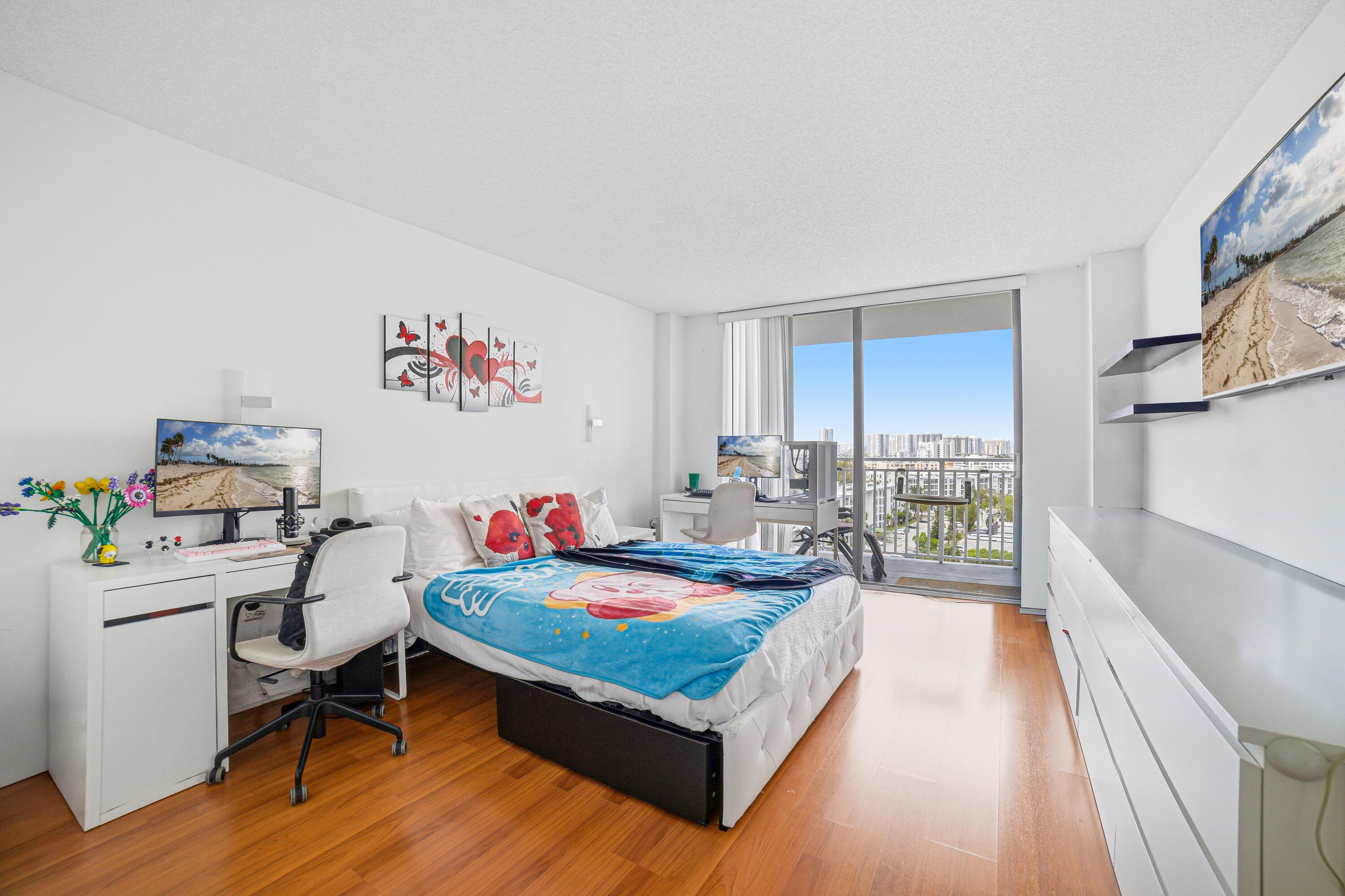 image Winston Towers 60025