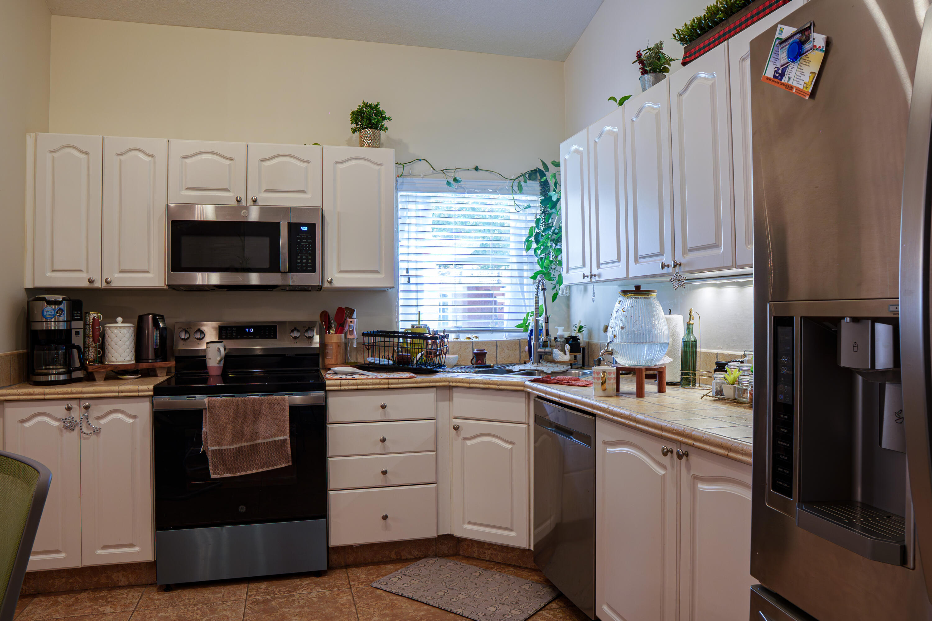 8058 Via Hacienda Riviera Beach, FL 33418