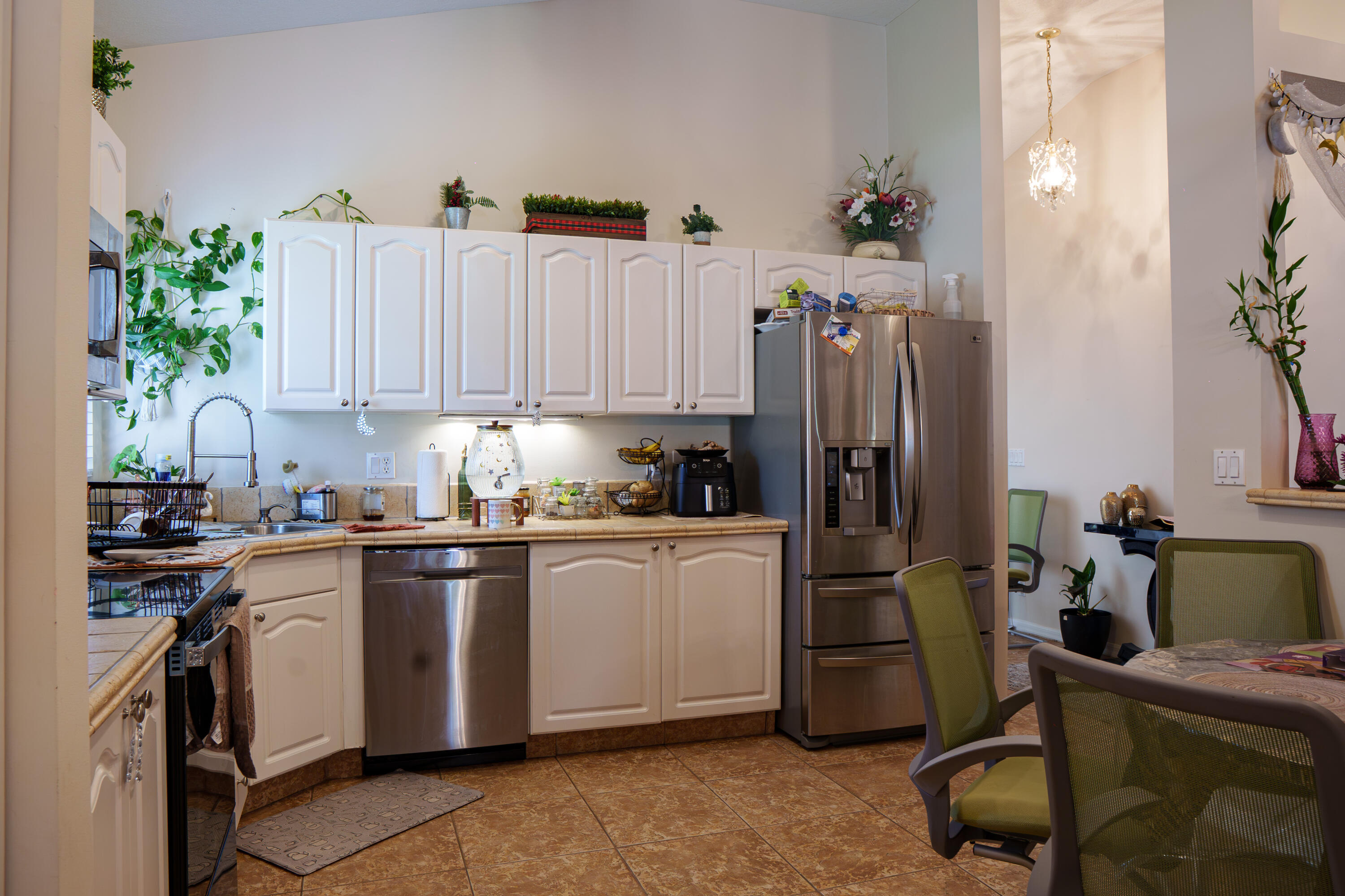 8058 Via Hacienda Riviera Beach, FL 33418