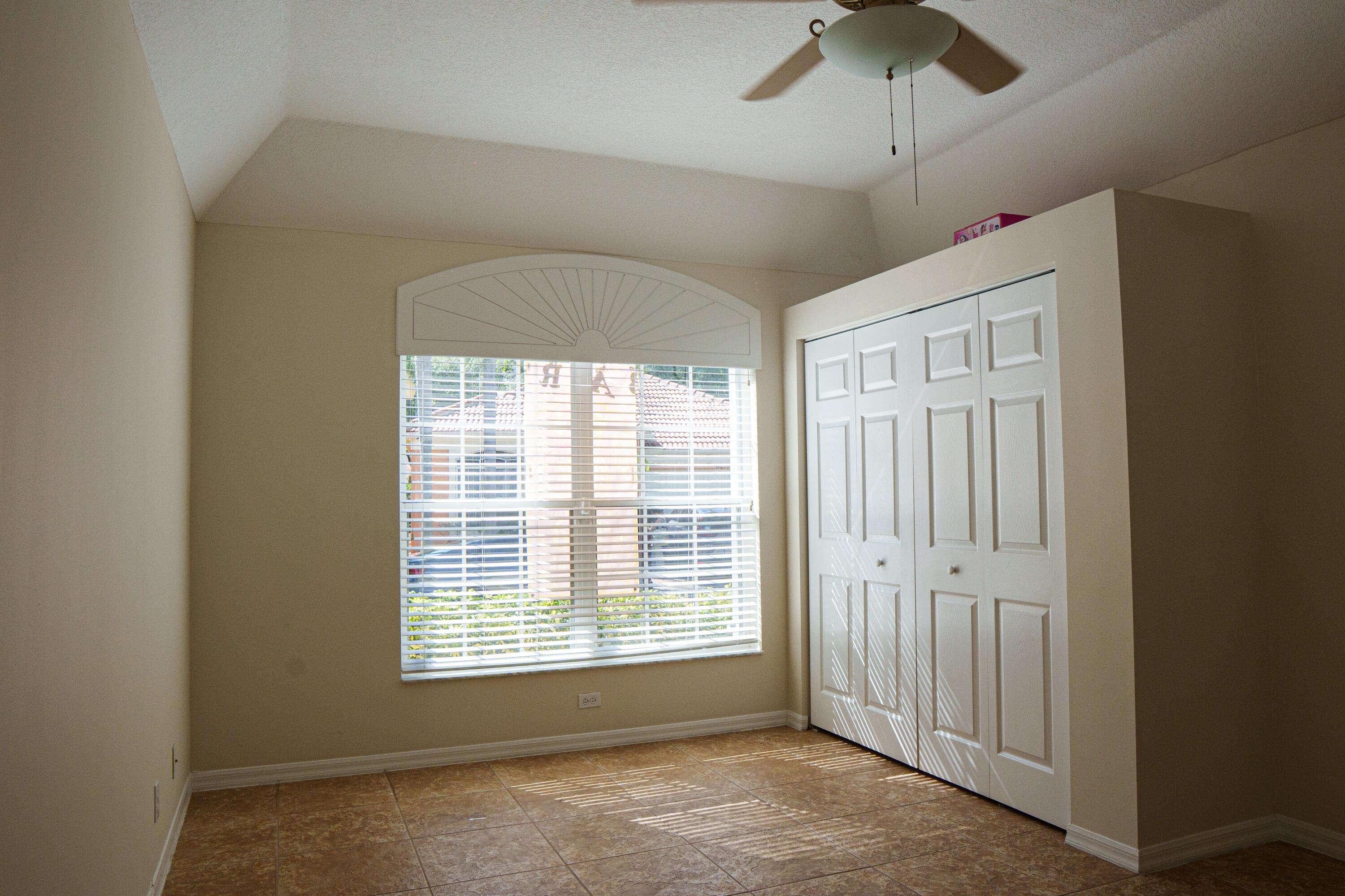 8058 Via Hacienda Riviera Beach, FL 33418