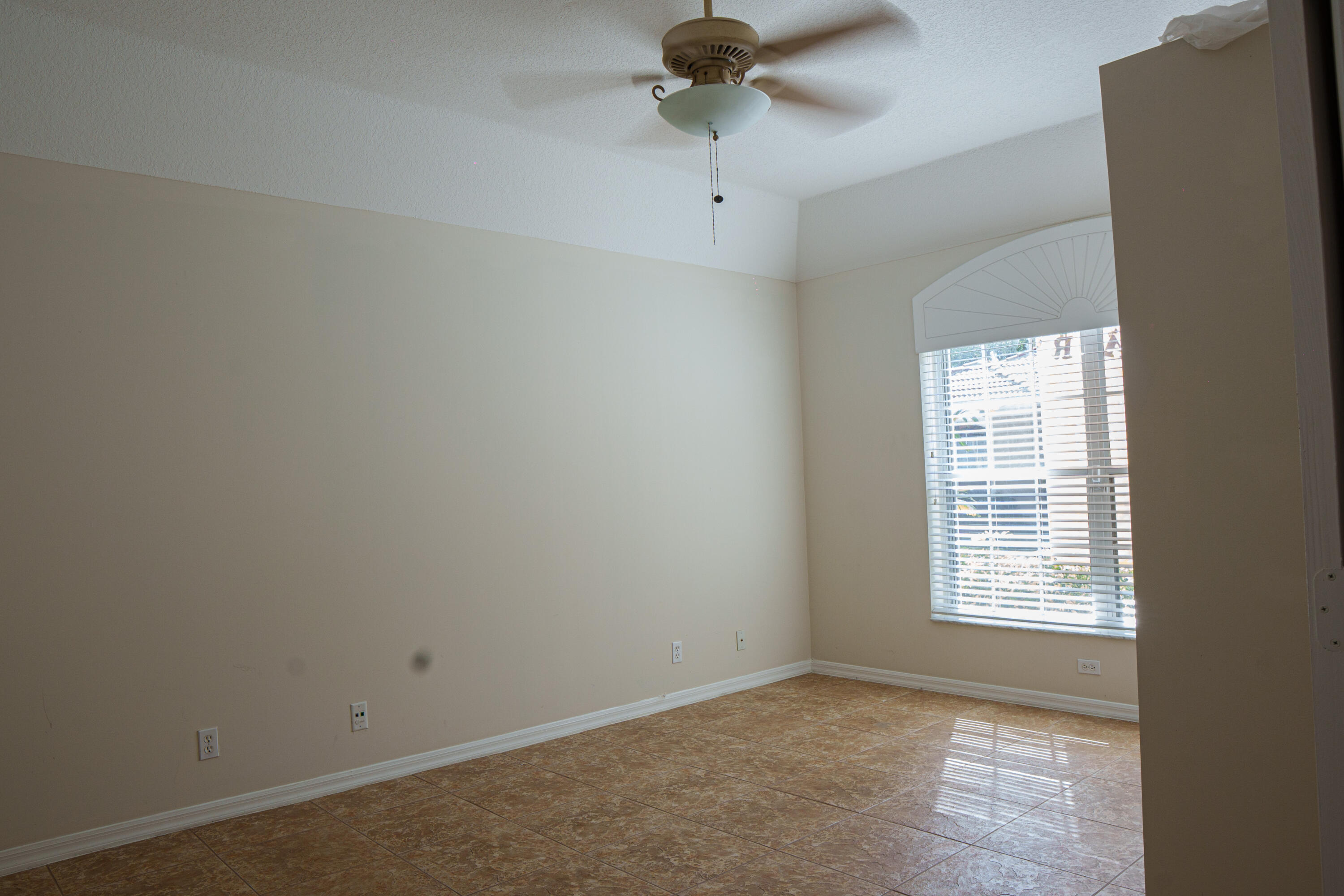 8058 Via Hacienda Riviera Beach, FL 33418