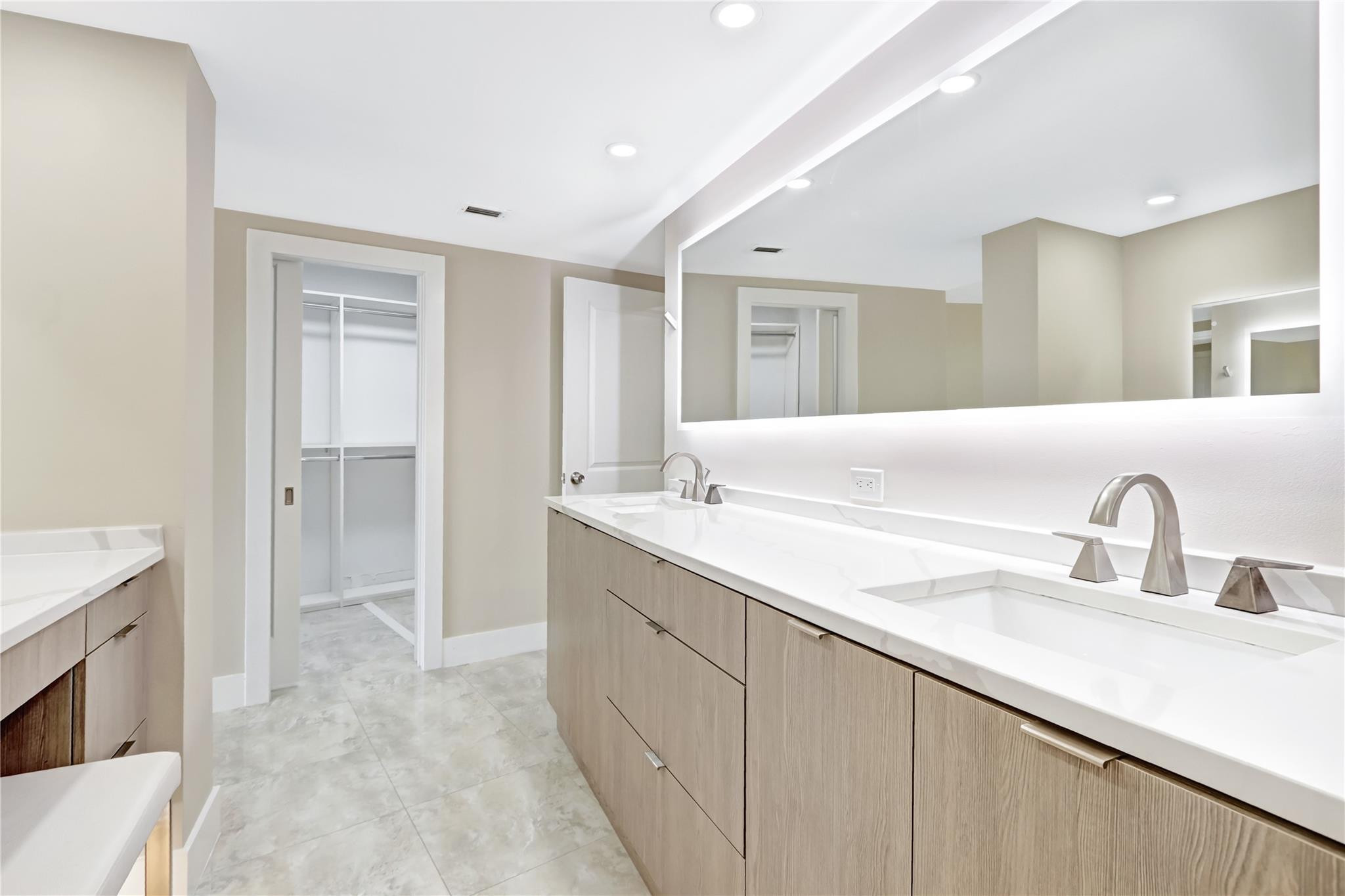 2000 S Ocean #407 Fort Lauderdale, FL 33316