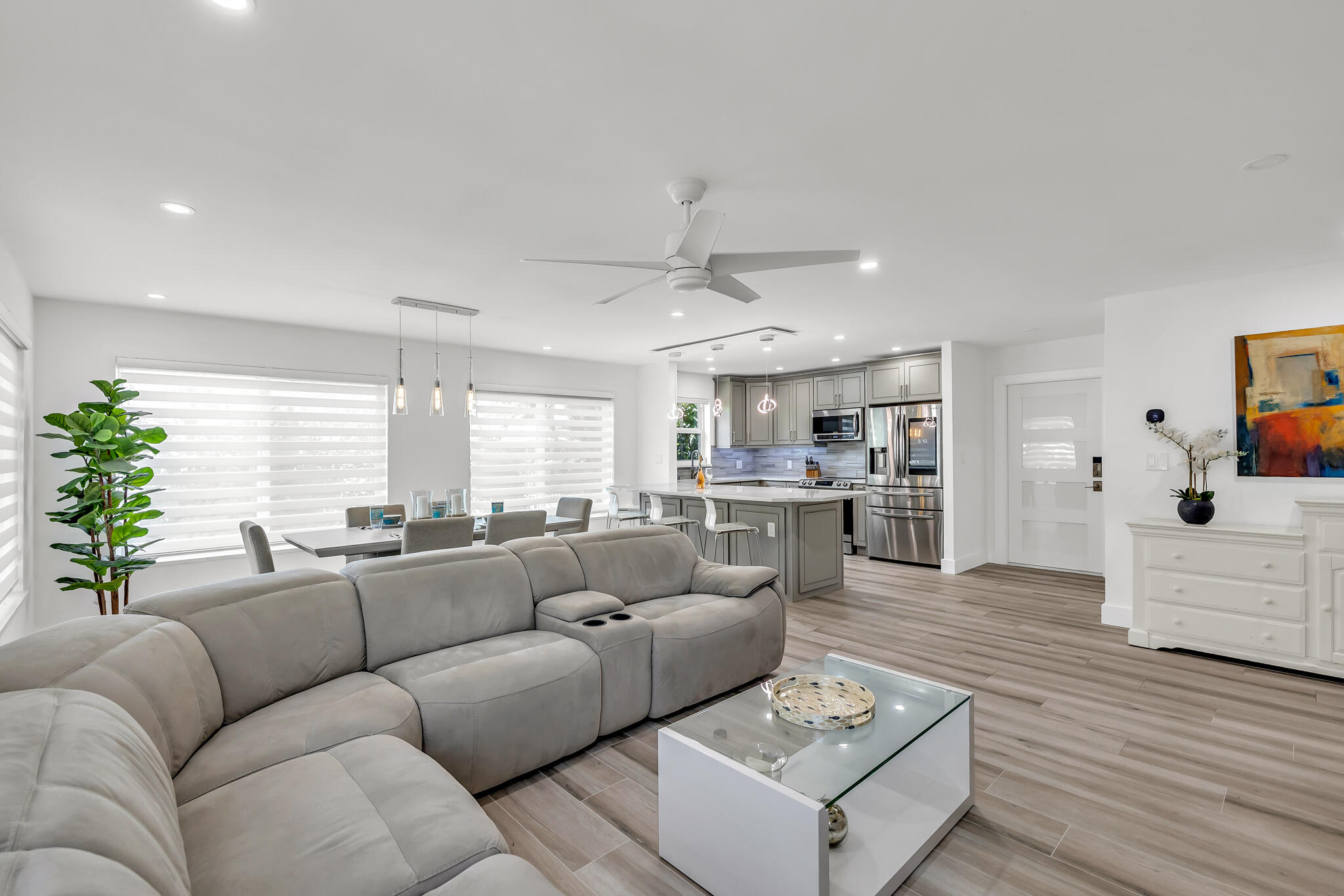 2870 NE 14th St #108c