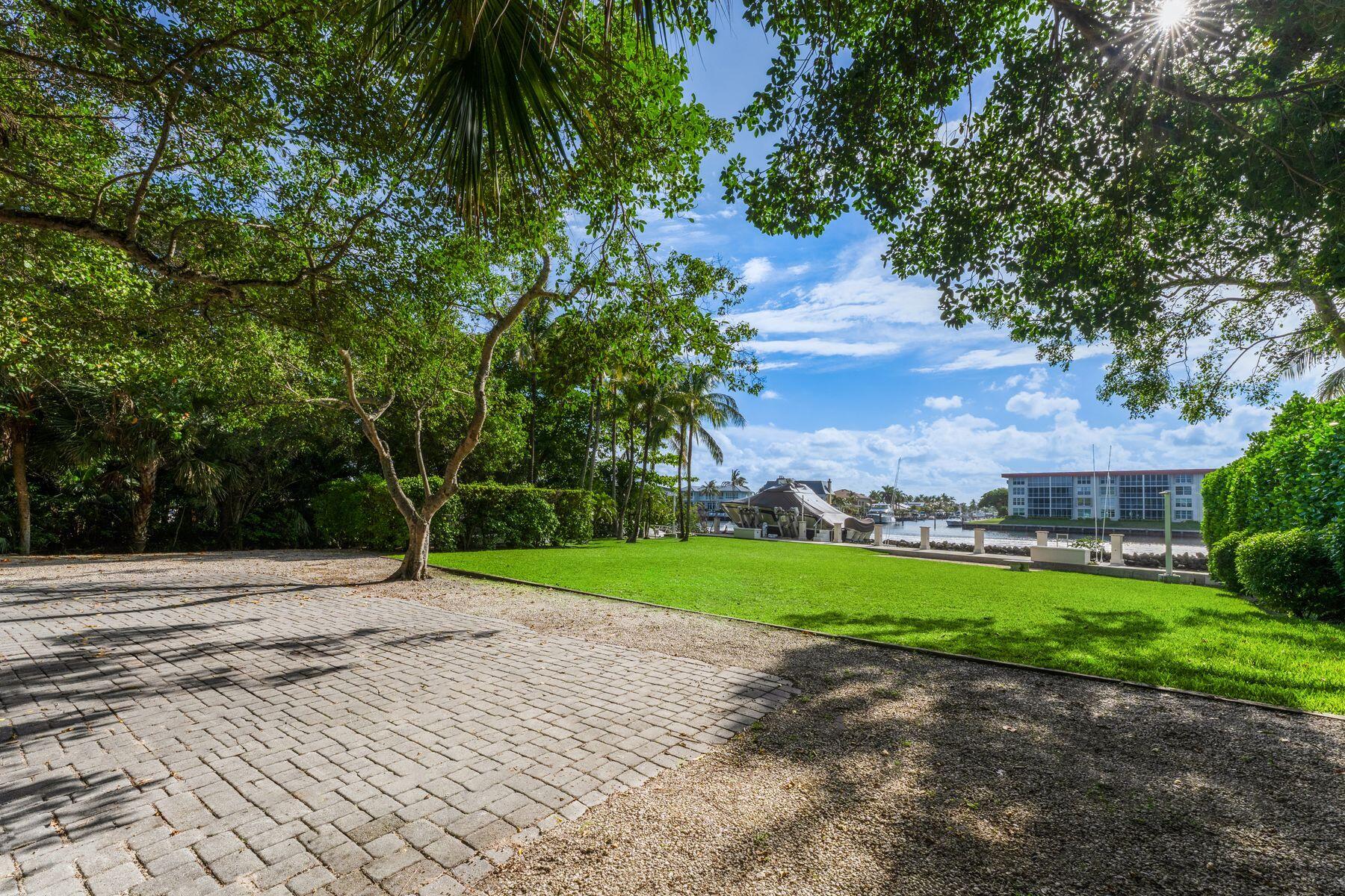 1131 Hillsboro Mile Hillsboro Beach, FL 33062