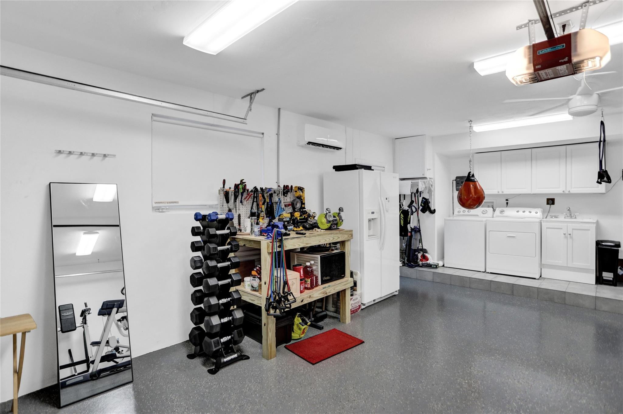 2051 NE 59th Fort Lauderdale, FL 33308