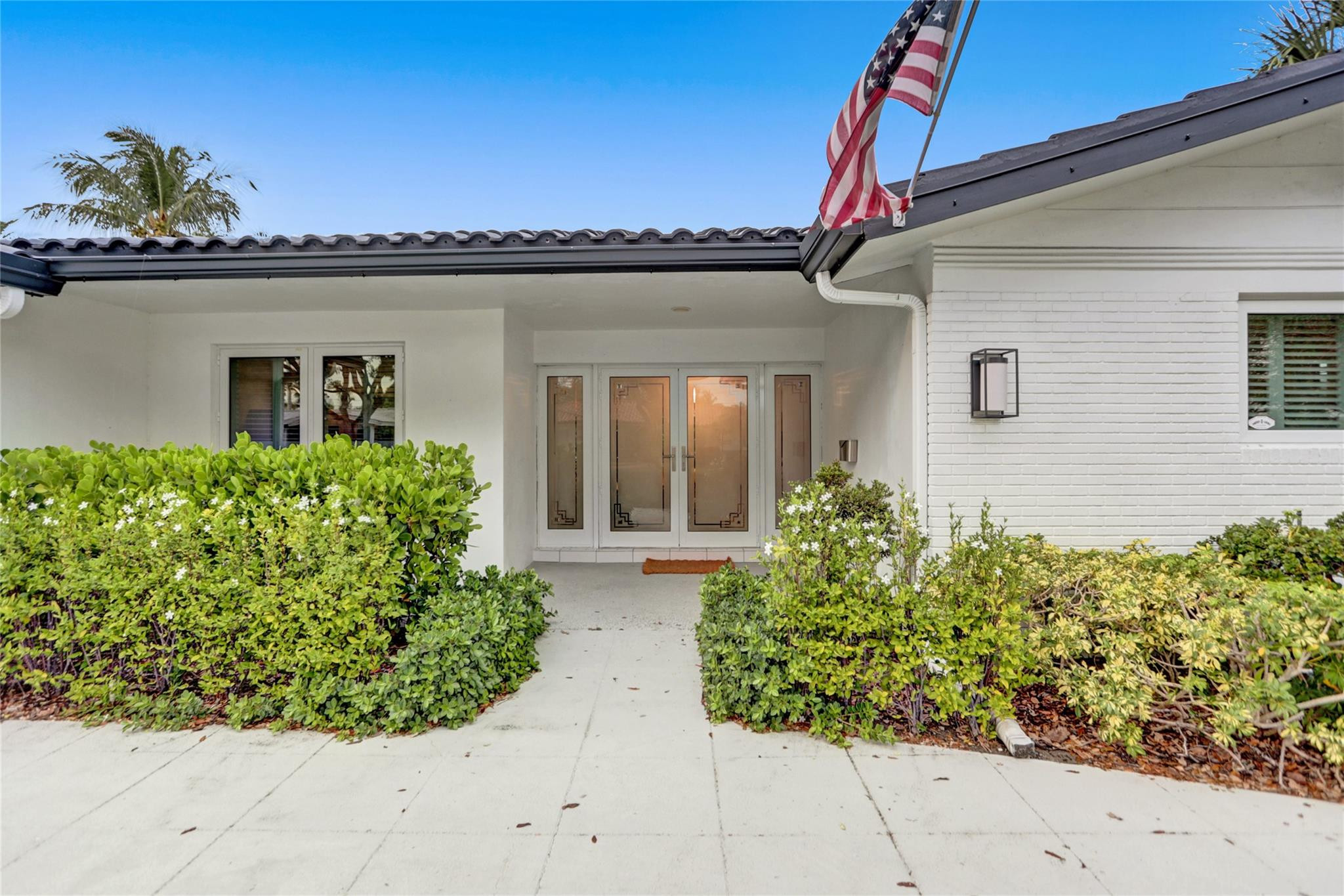 2051 NE 59th Fort Lauderdale, FL 33308