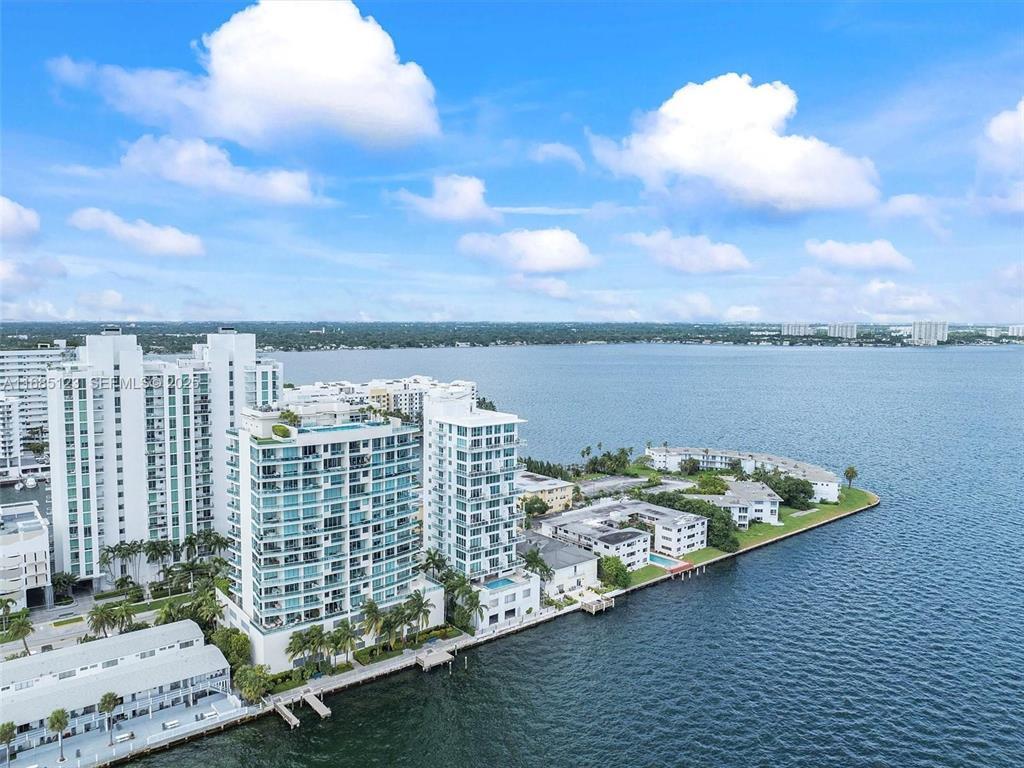 image Cielo on the Bay47
