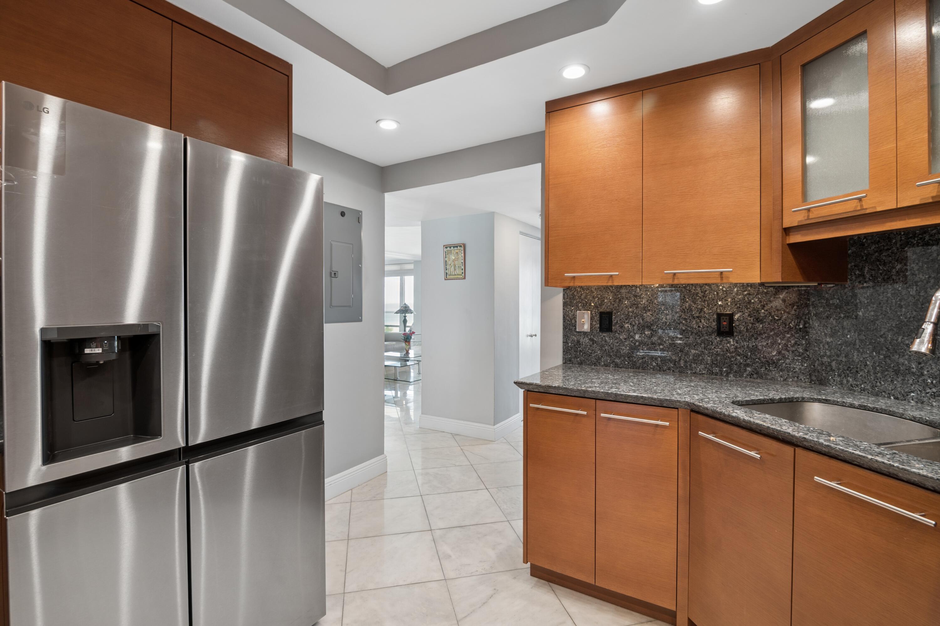 2100 S Ocean #703 Fort Lauderdale, FL 33316