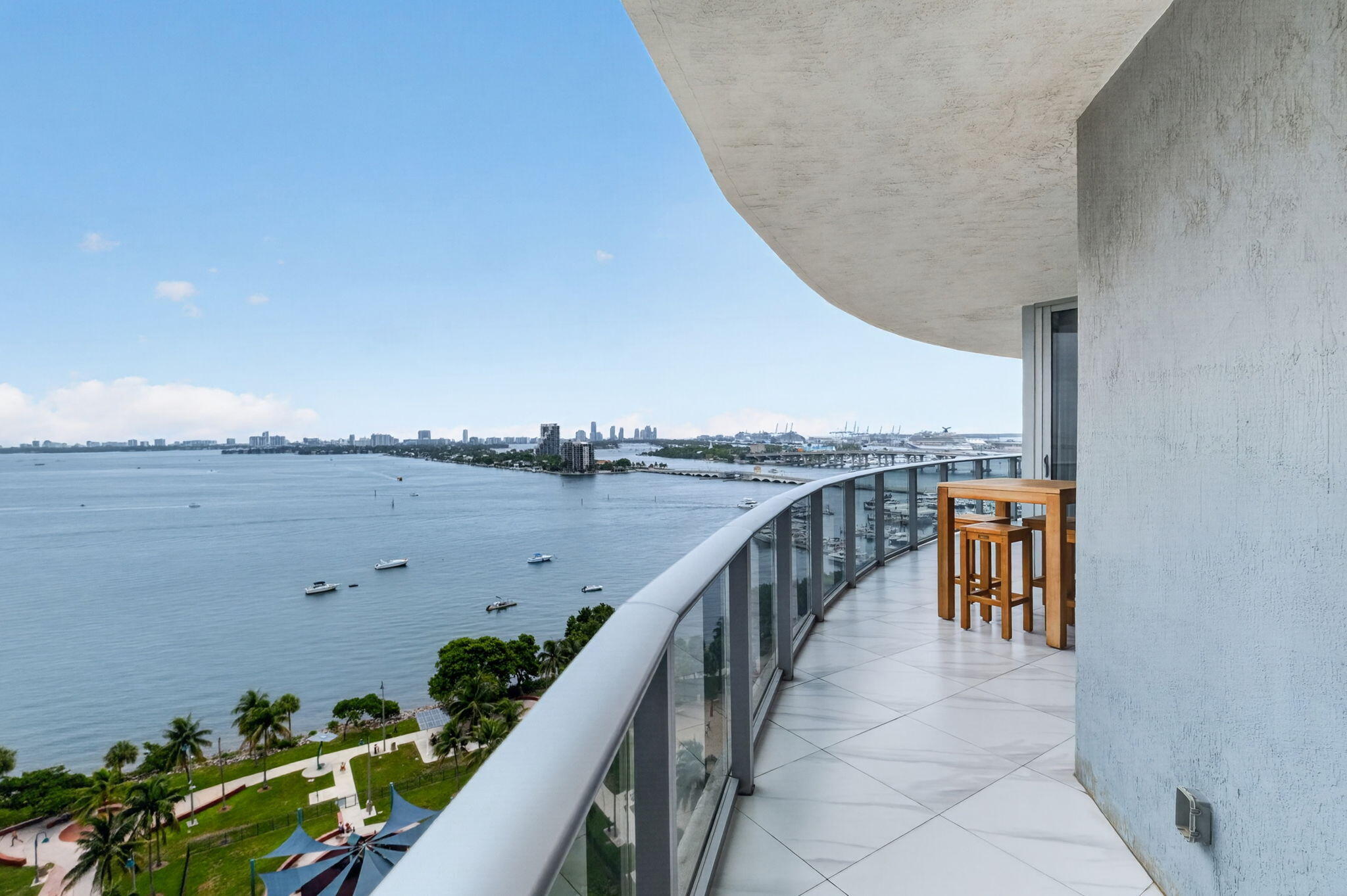 image Aria on the Bay20