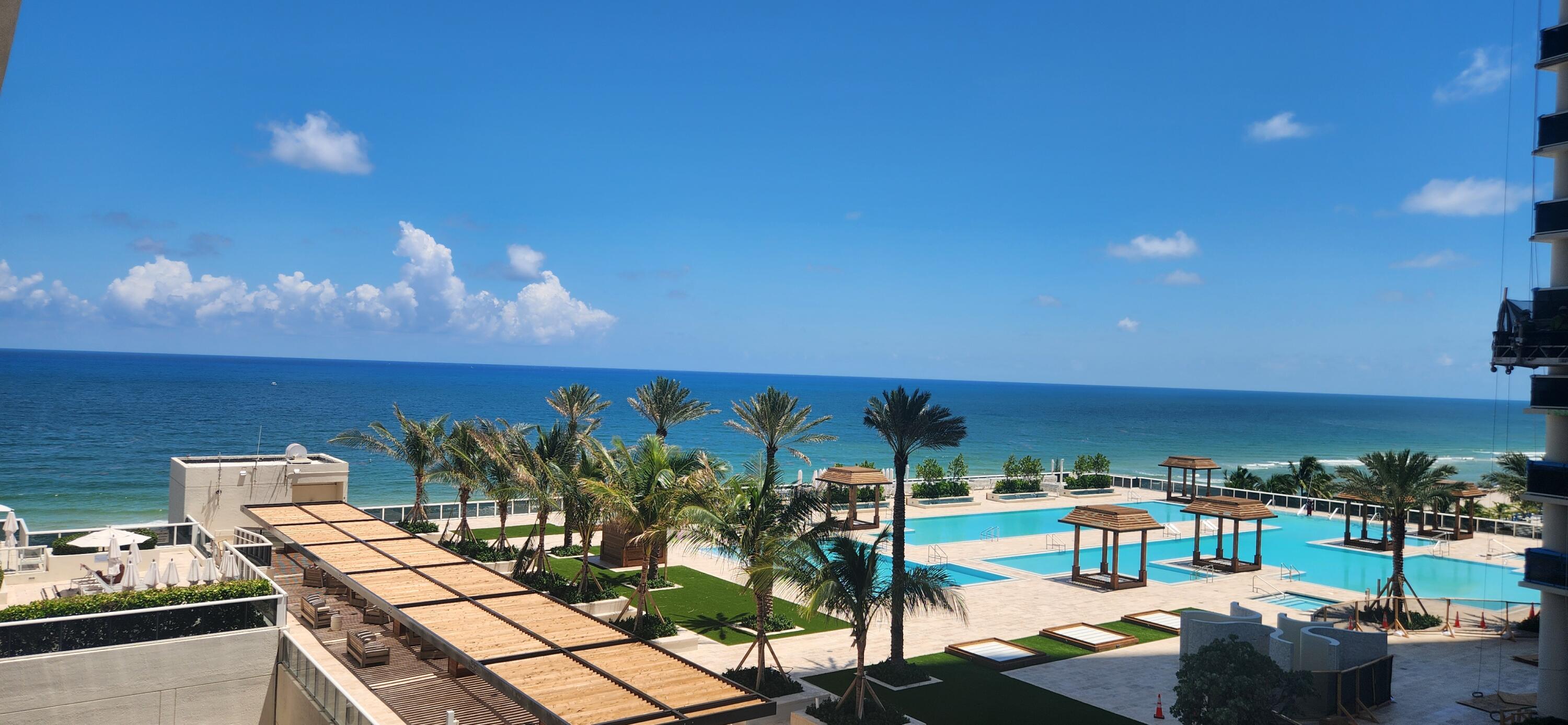 image Beach Club 246
