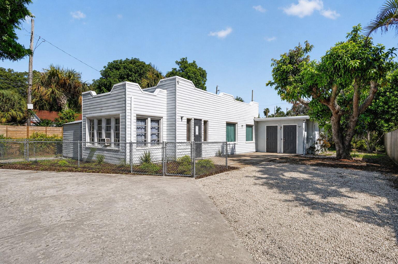 633 Franklin Rd