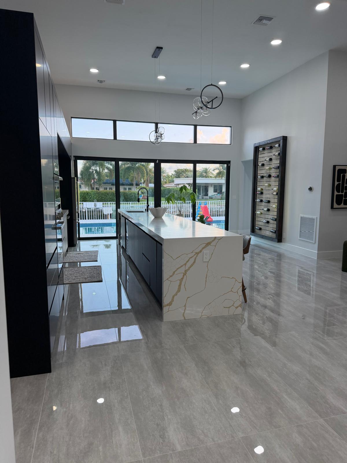 2121 NE 29th St Lighthouse Point, FL 33064