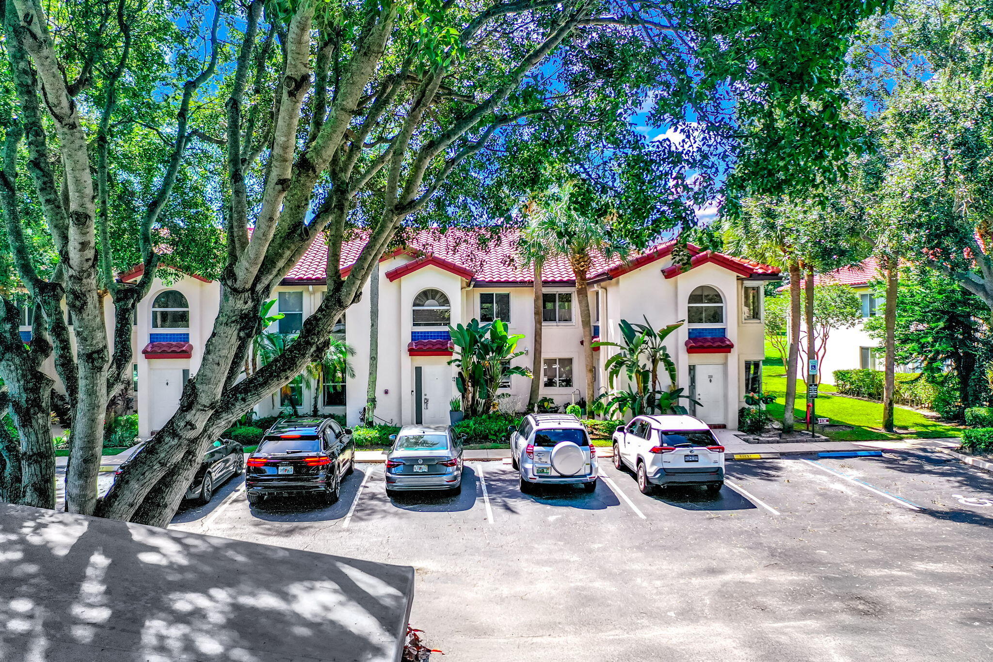 400 NW 67th St #G107