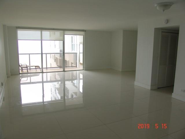 6039 Collins Ave #820