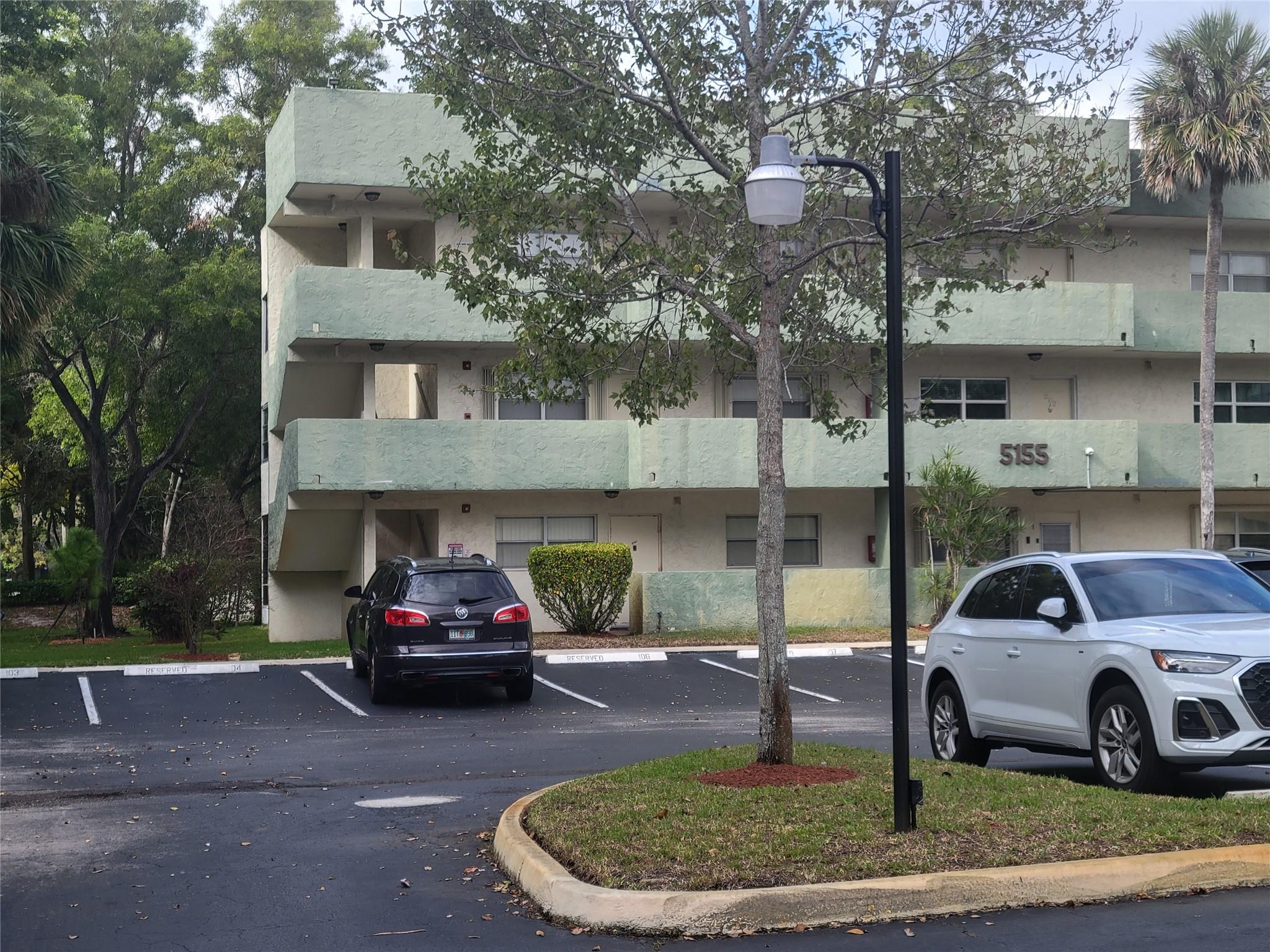 5155 E Sabal Palm Blvd #301,Tamarac, FL 33319