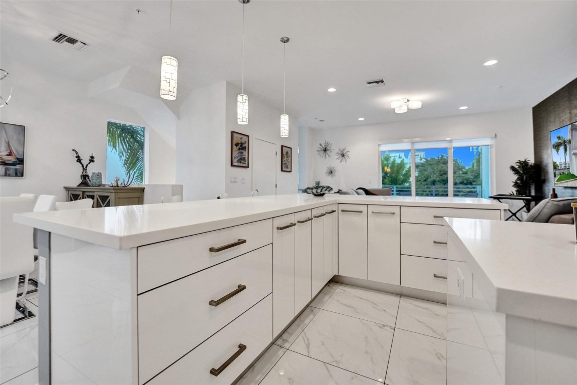 1371 N Ocean Pompano Beach, FL 33062