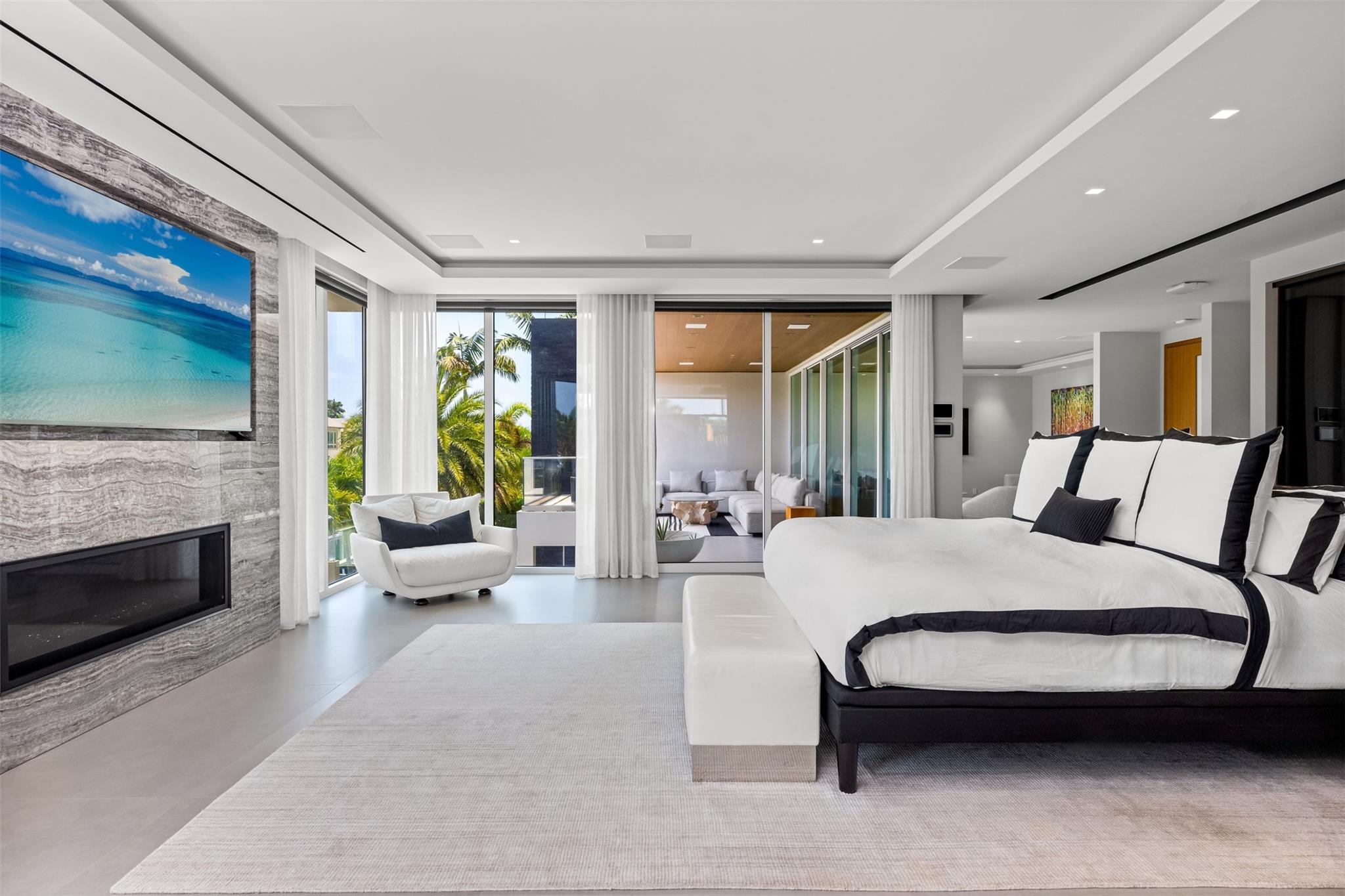 650 Royal Plz Dr Fort Lauderdale, FL 33301 650 Royal Plz Dr Fort Lauderdale, FL 33301