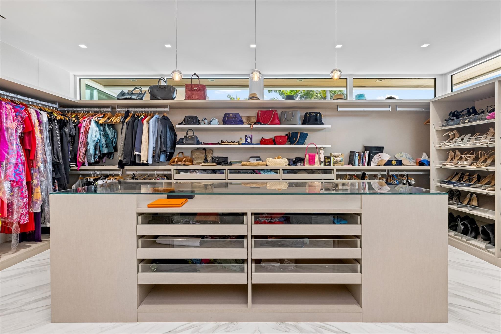 650 Royal Plz Dr Fort Lauderdale, FL 33301 650 Royal Plz Dr Fort Lauderdale, FL 33301