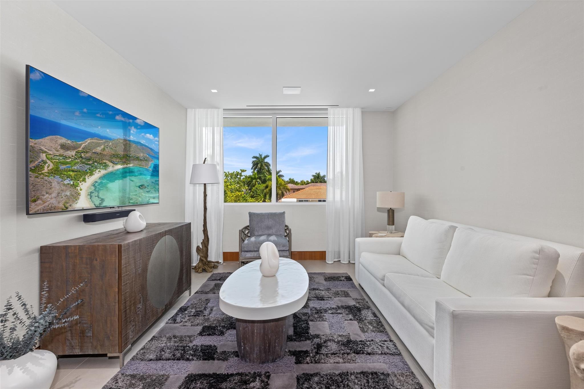 650 Royal Plz Dr Fort Lauderdale, FL 33301 650 Royal Plz Dr Fort Lauderdale, FL 33301