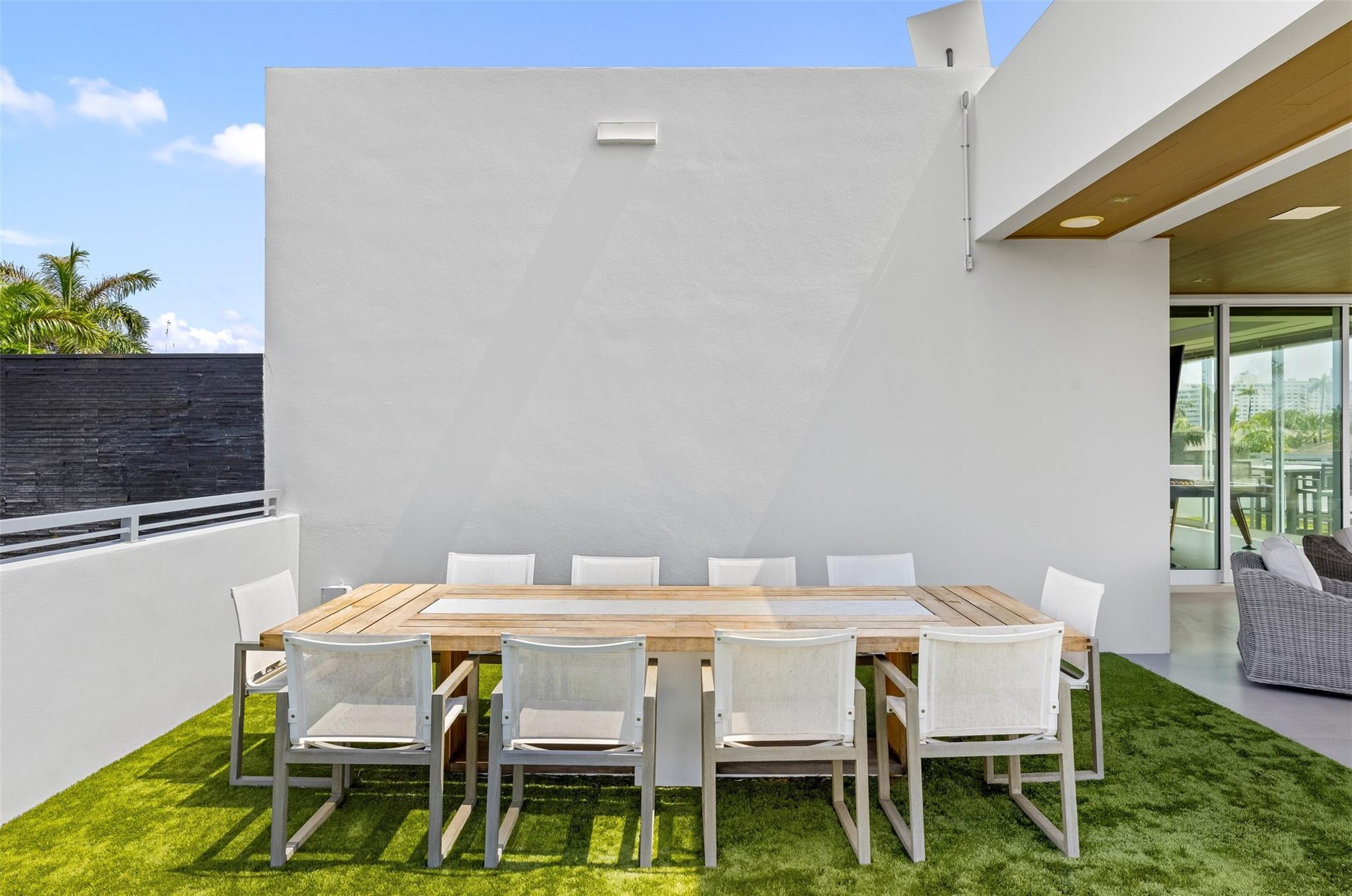 650 Royal Plz Dr Fort Lauderdale, FL 33301 650 Royal Plz Dr Fort Lauderdale, FL 33301