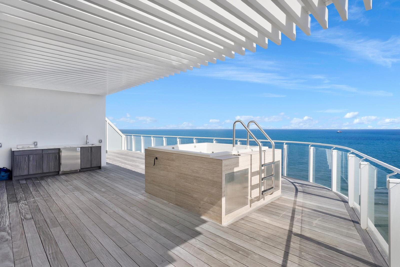 525 Fort Lauderdale Bch Blvd #1701 Fort Lauderdale, FL 33304