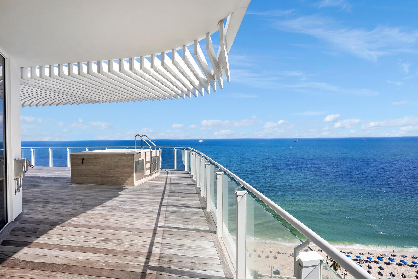 525 Fort Lauderdale Bch Blvd #1701 Fort Lauderdale, FL 33304