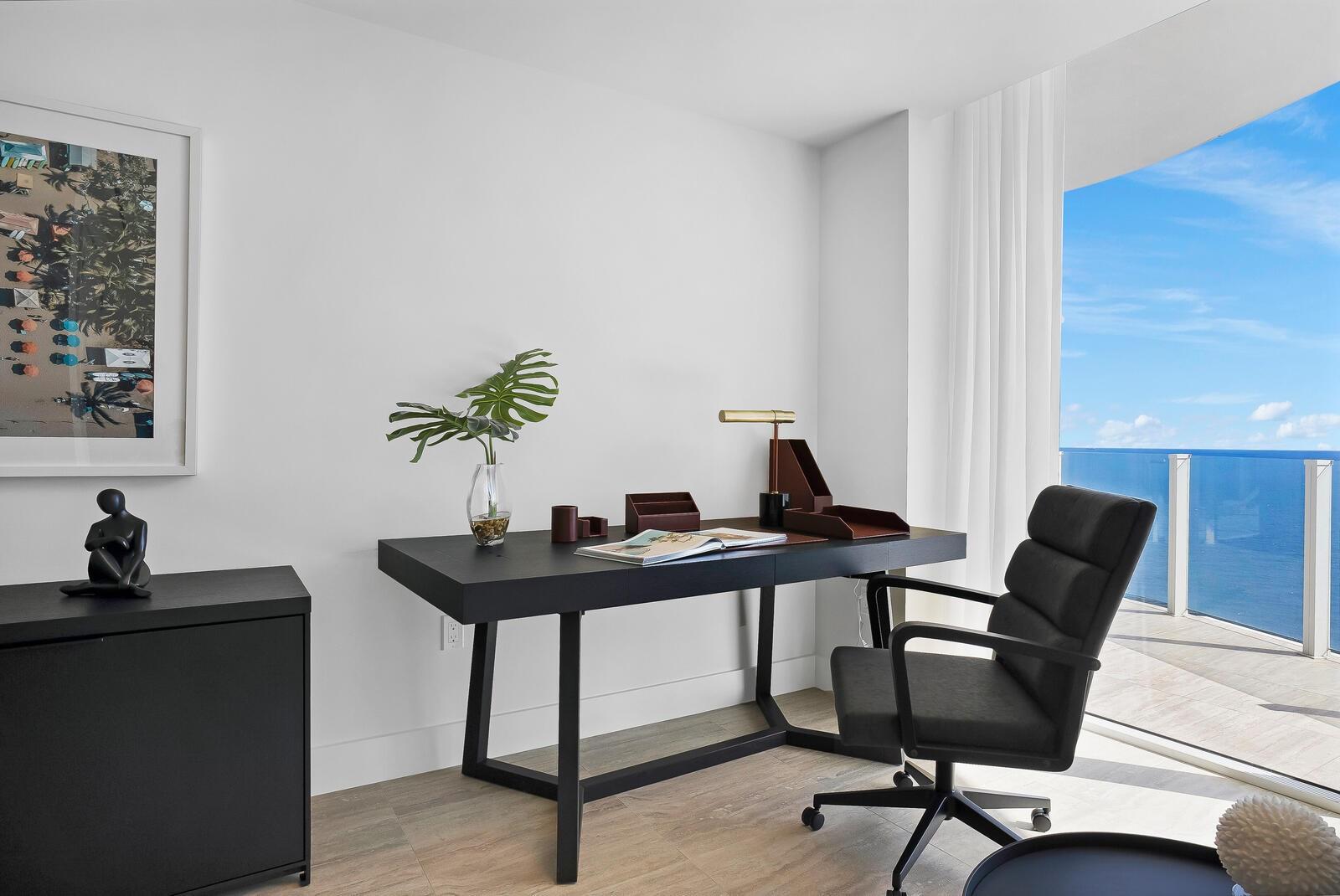 525 Fort Lauderdale Bch Blvd #1701 Fort Lauderdale, FL 33304