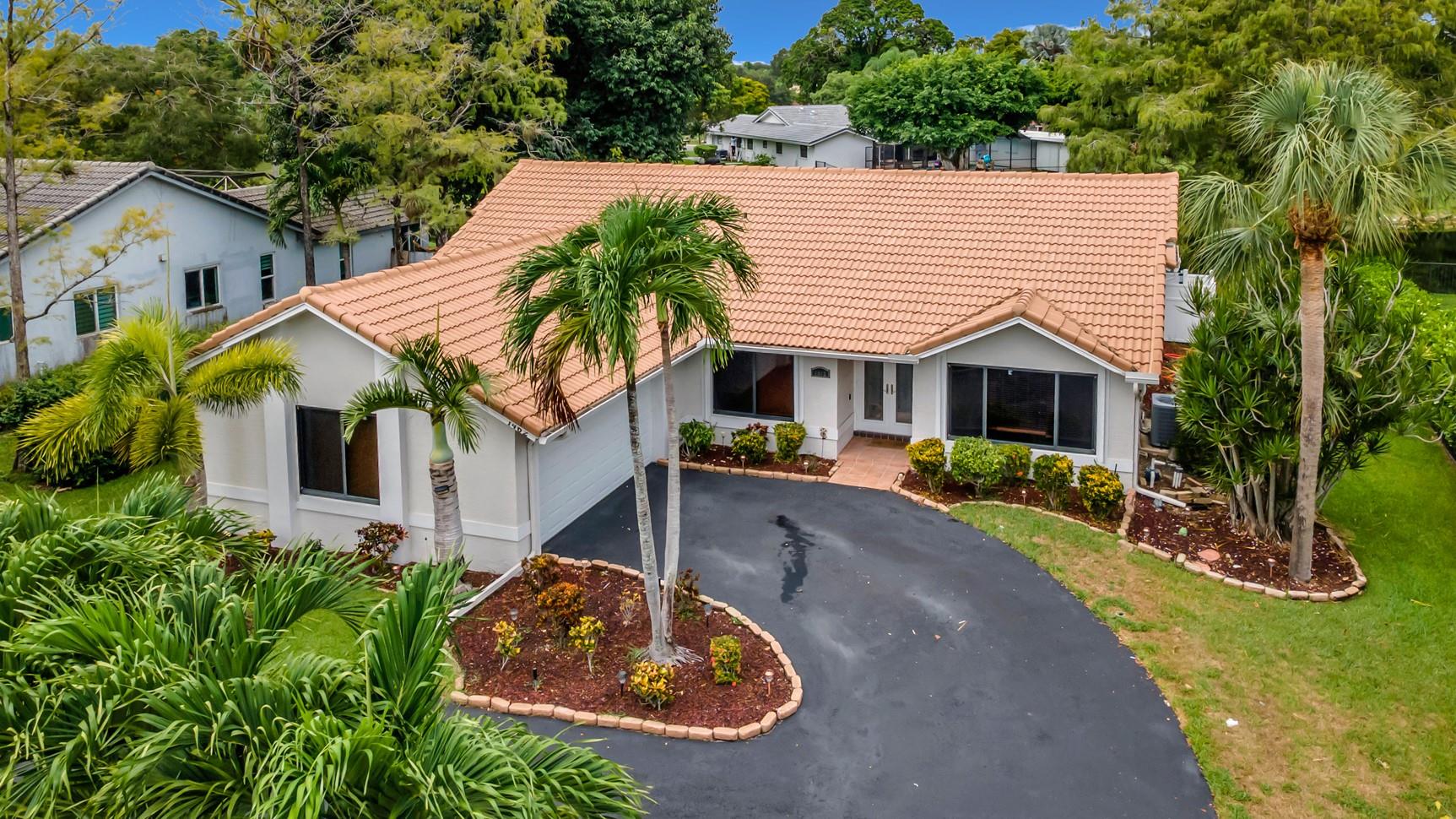 1462 NW 97th Ter