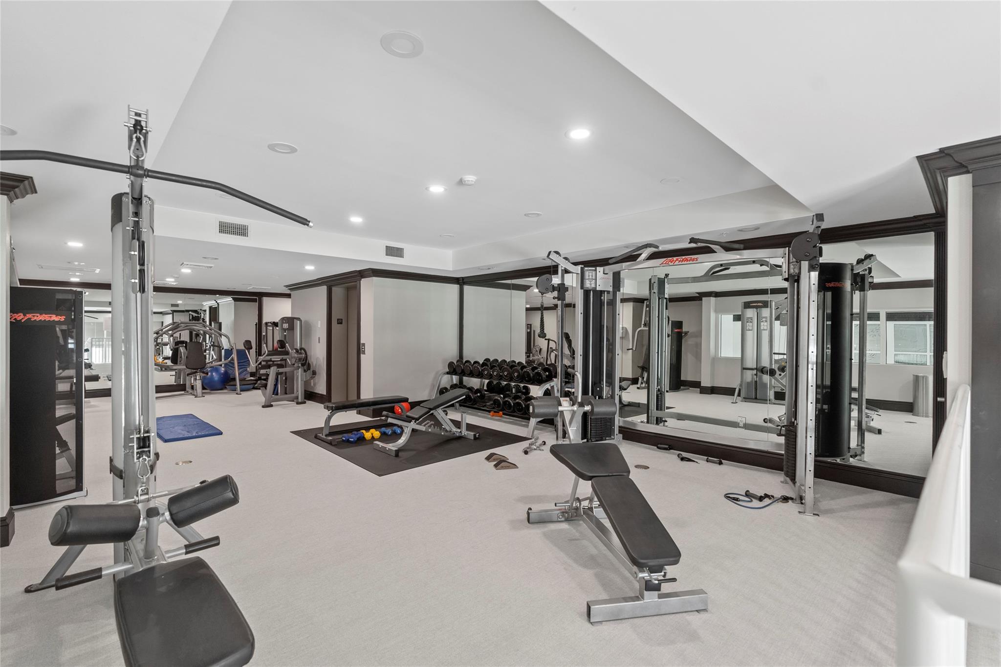 1063 Hillsboro Mile #203 Hillsboro Beach, FL 33062