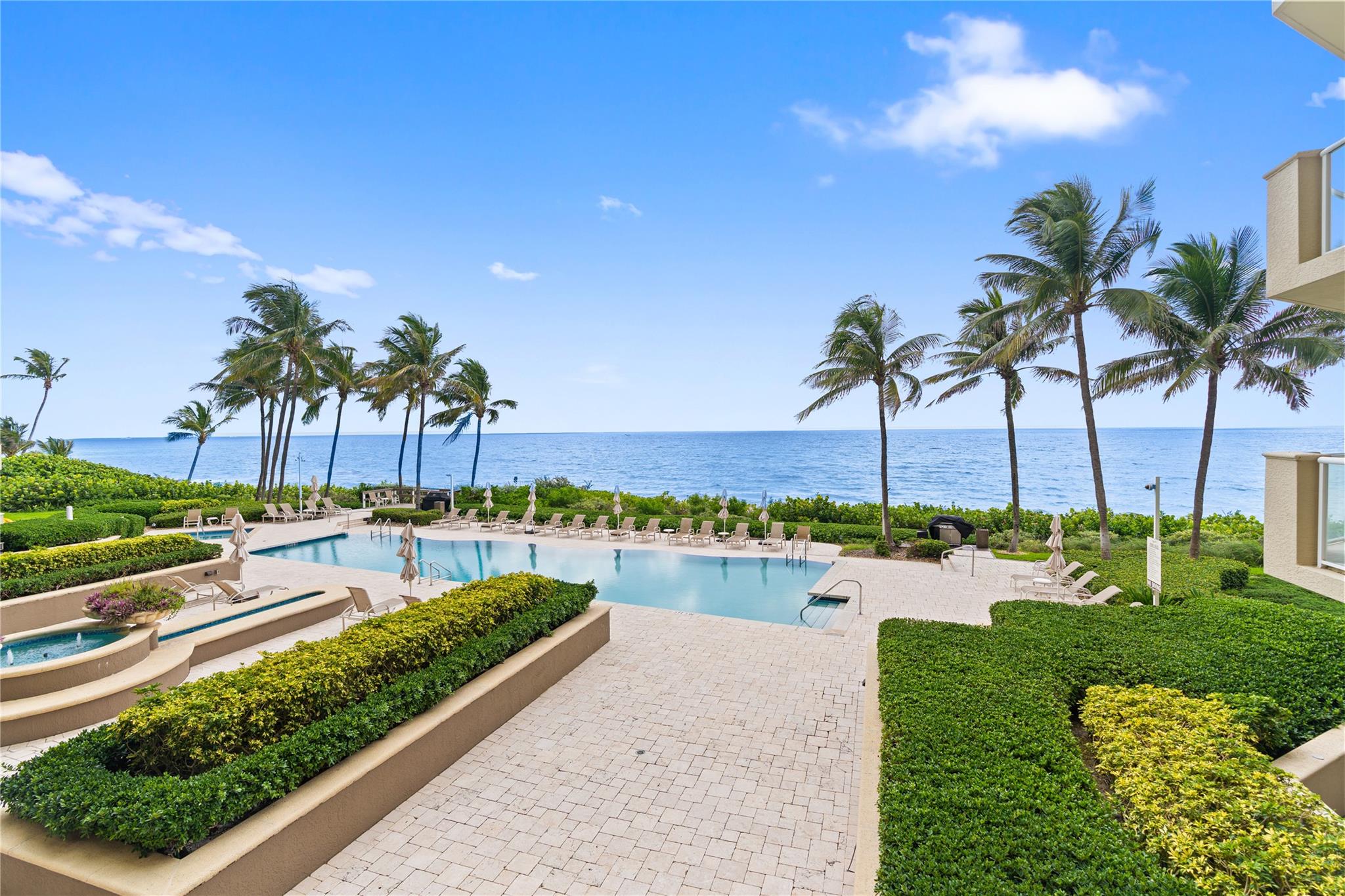 1063 Hillsboro Mile #203 Hillsboro Beach, FL 33062