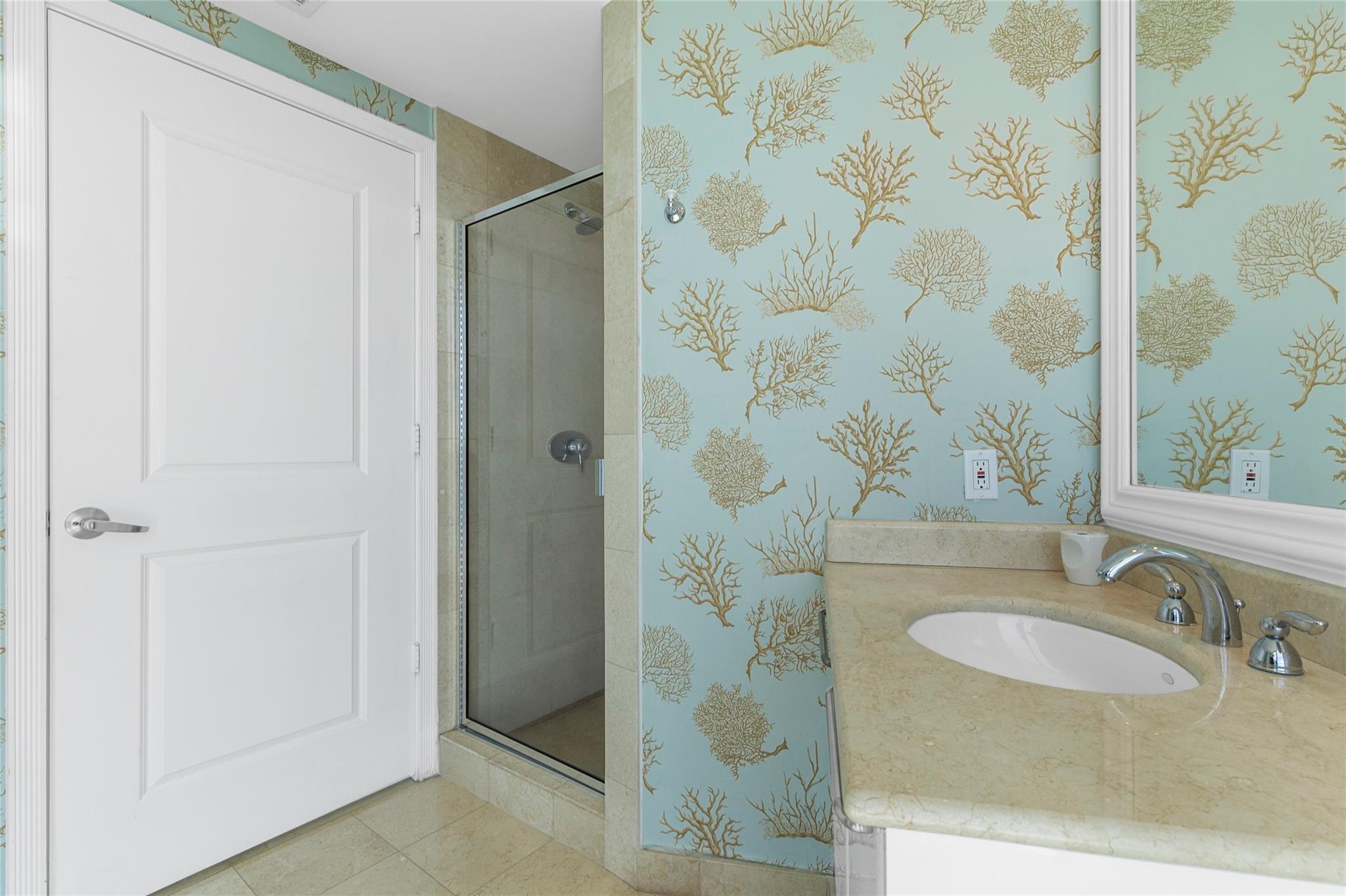 3101 S Ocean Dr #1808 Hollywood, FL 33019